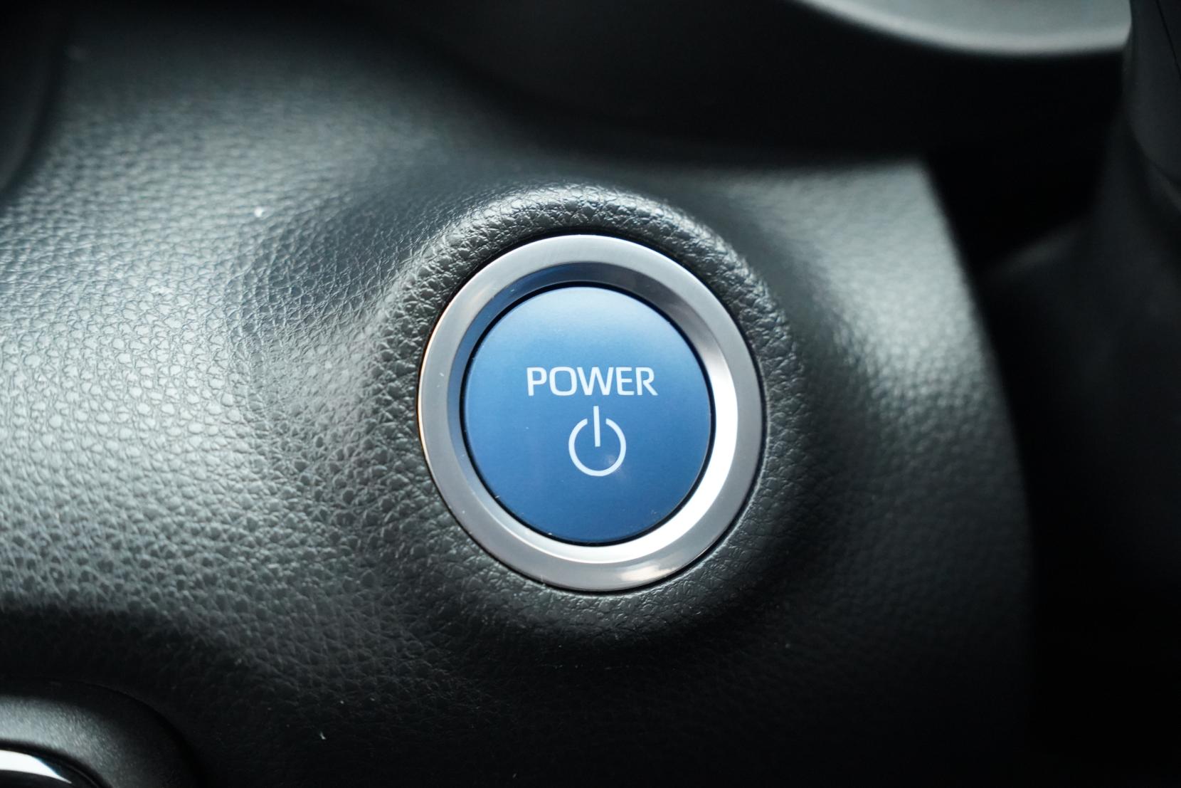 Toyota Yaris 1.5 Hybrid X