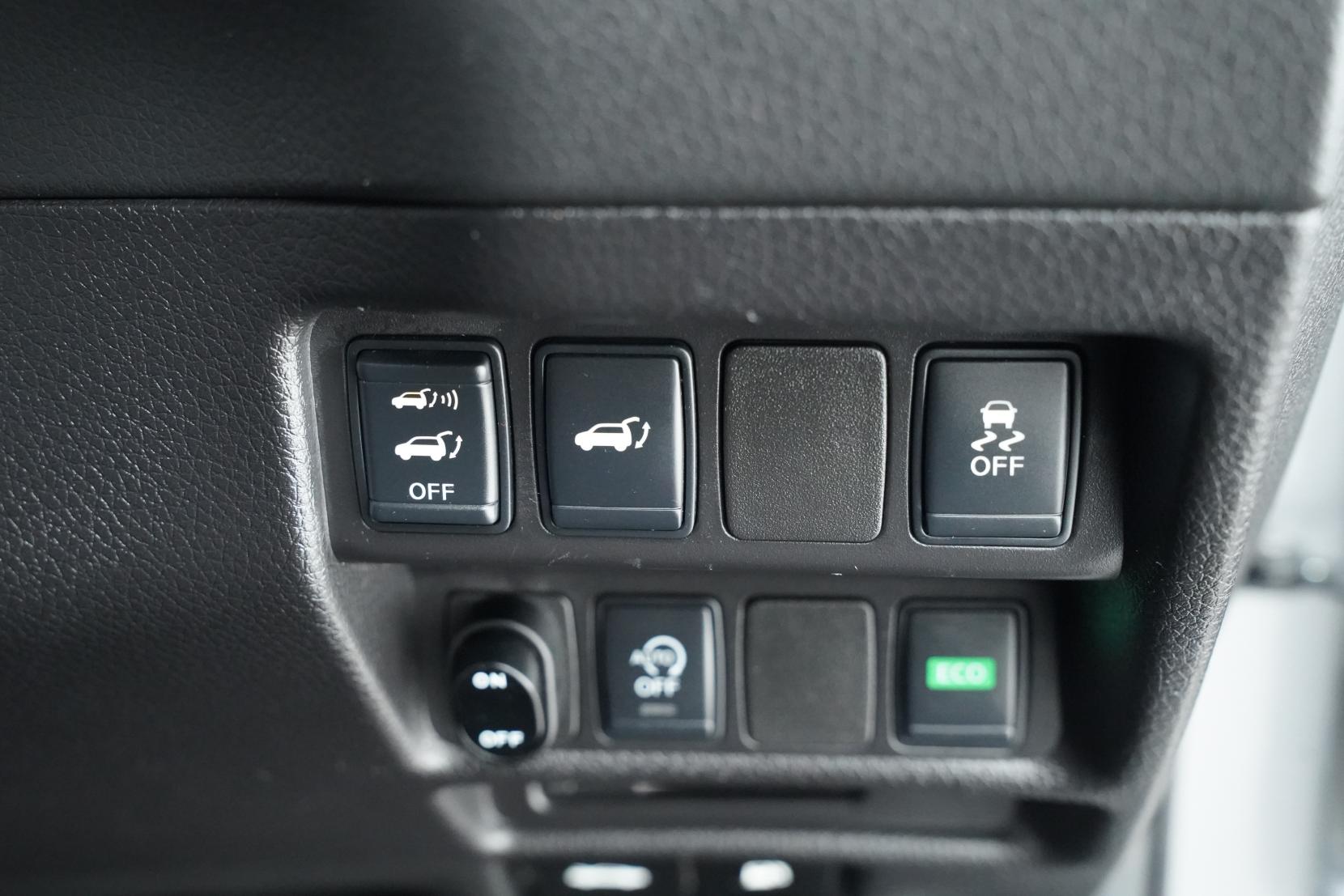 Nissan X-TRAIL 20X 4WD 5 Seater