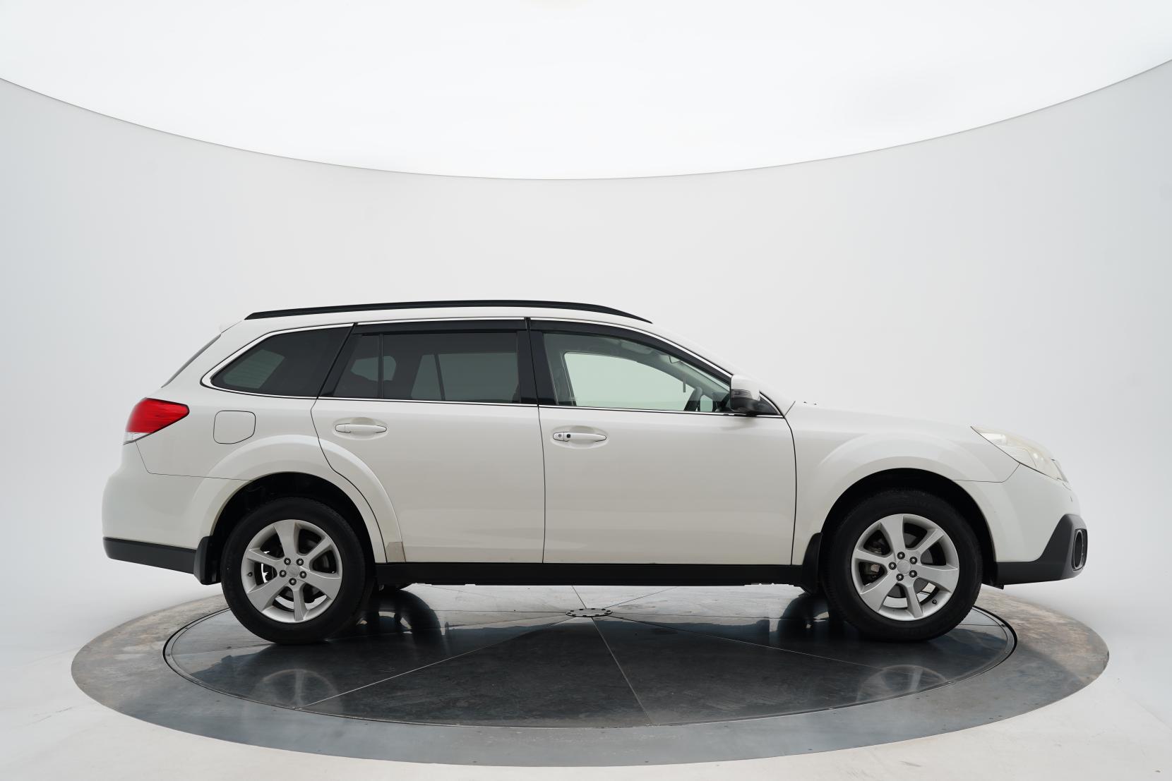 Subaru Outback 2.5 2.5I EYESIGHT 4WD