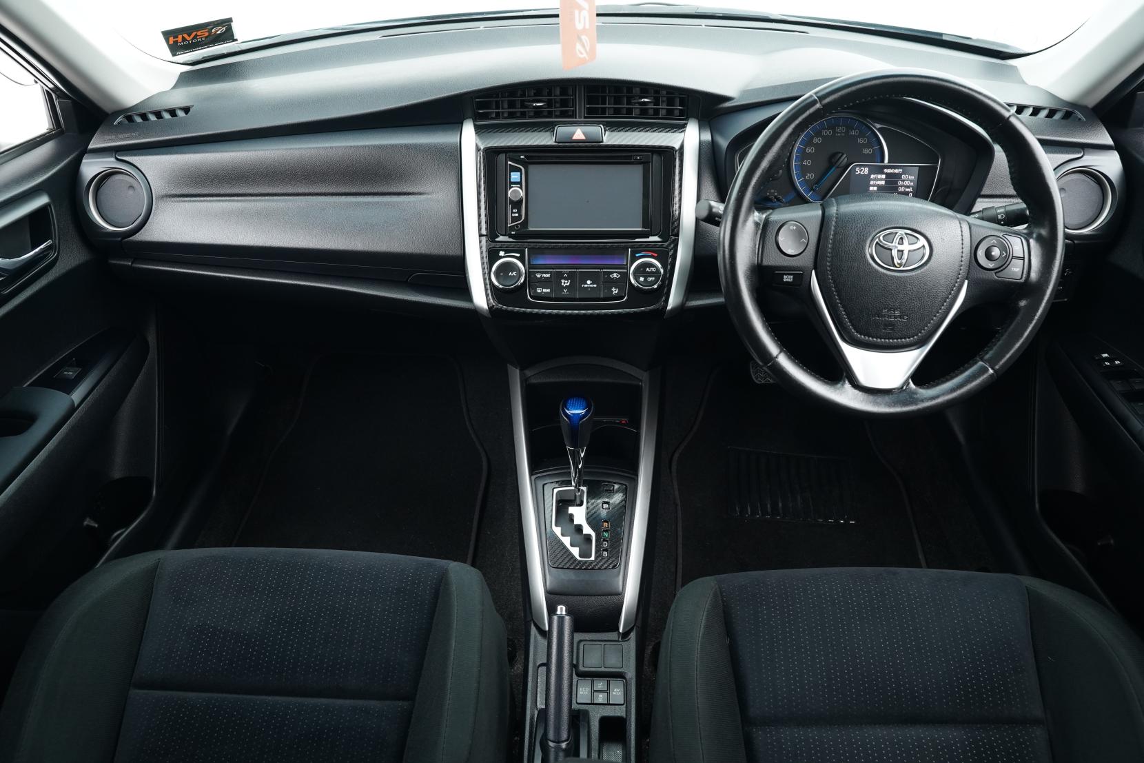 Toyota Corolla 1.5 Fielder Hybrid