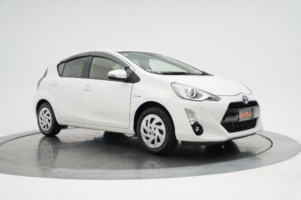 Toyota Aqua 1.5 Hybrid G Cruise Control