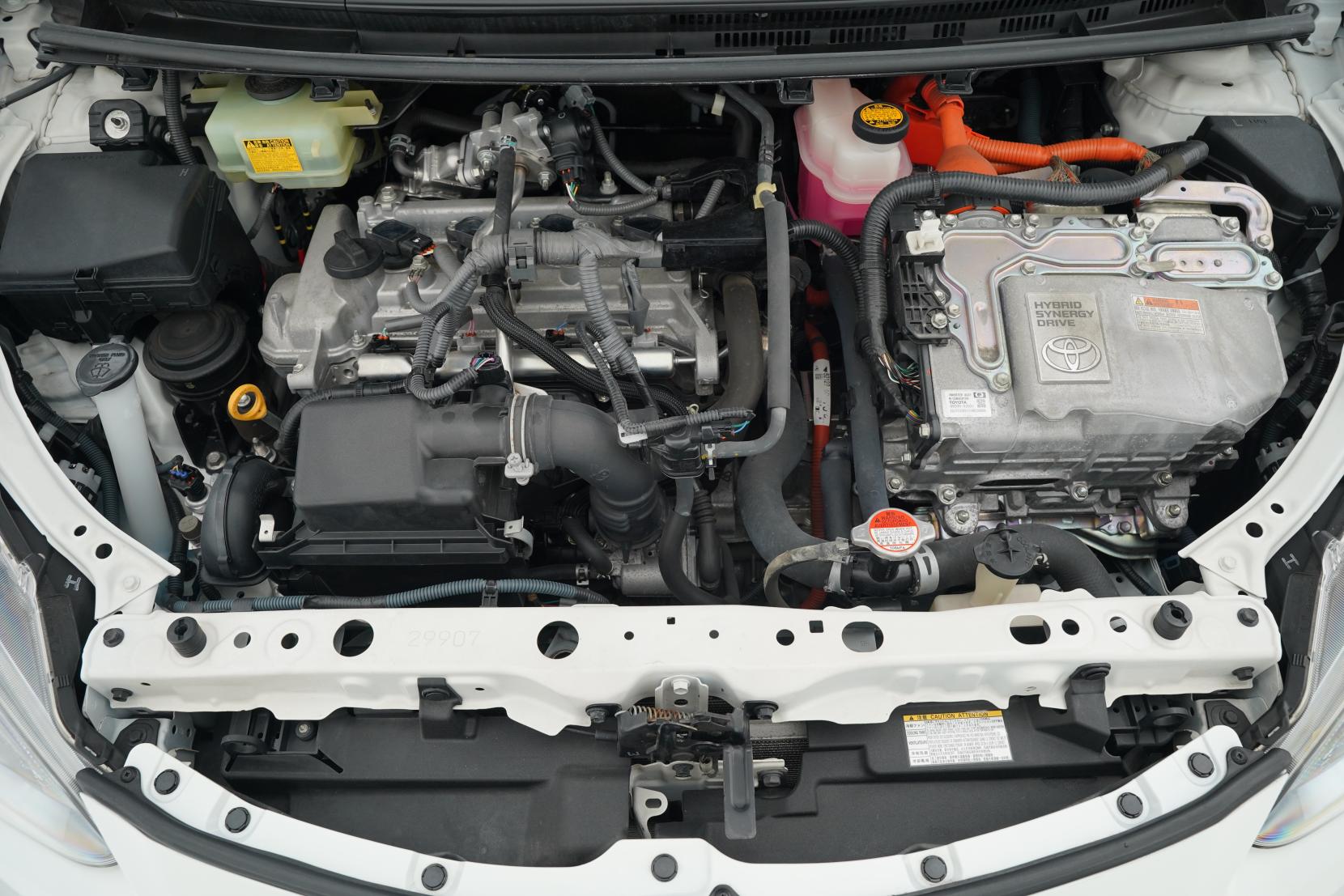 Toyota Aqua 1.5 Hybrid G Cruise Control