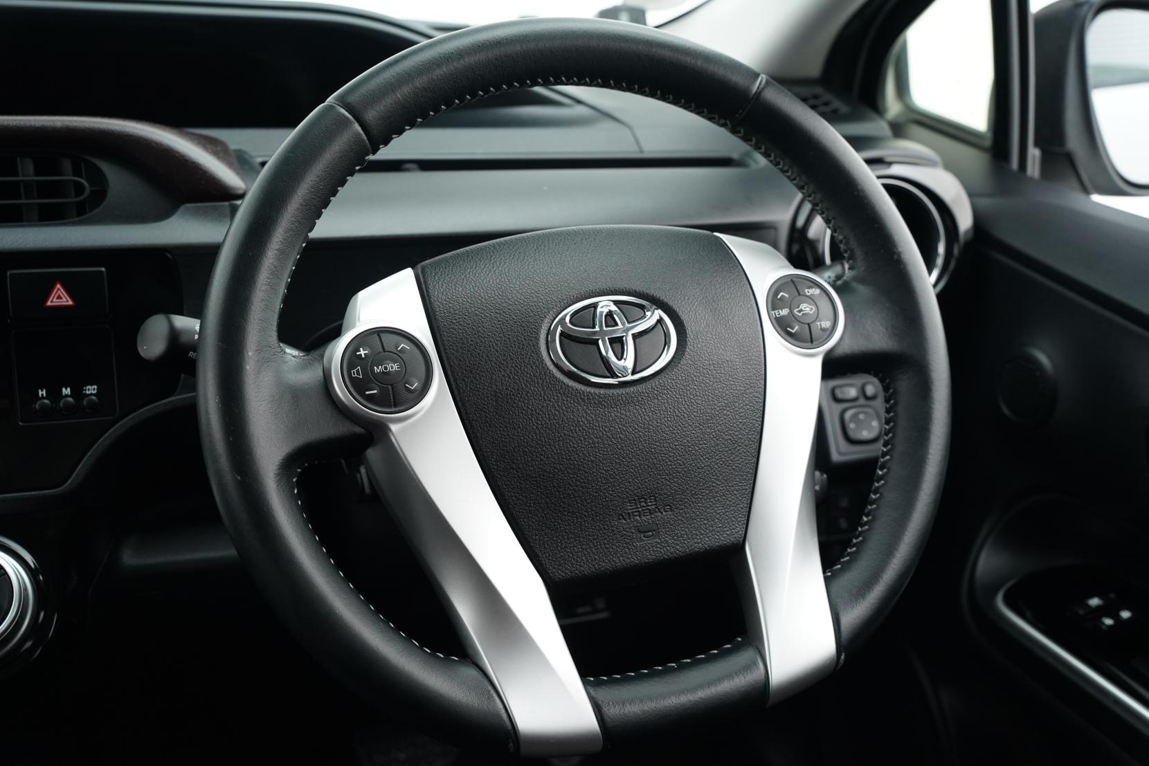 Toyota Aqua 1.5 Hybrid G Cruise Control