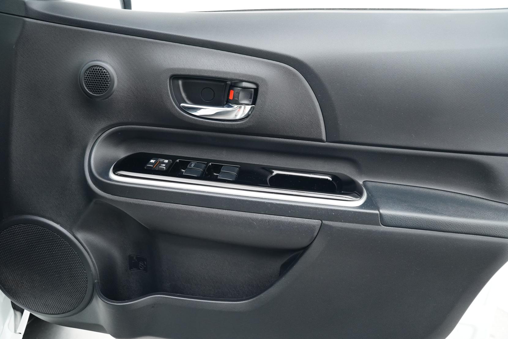Toyota Aqua 1.5 Hybrid G Cruise Control