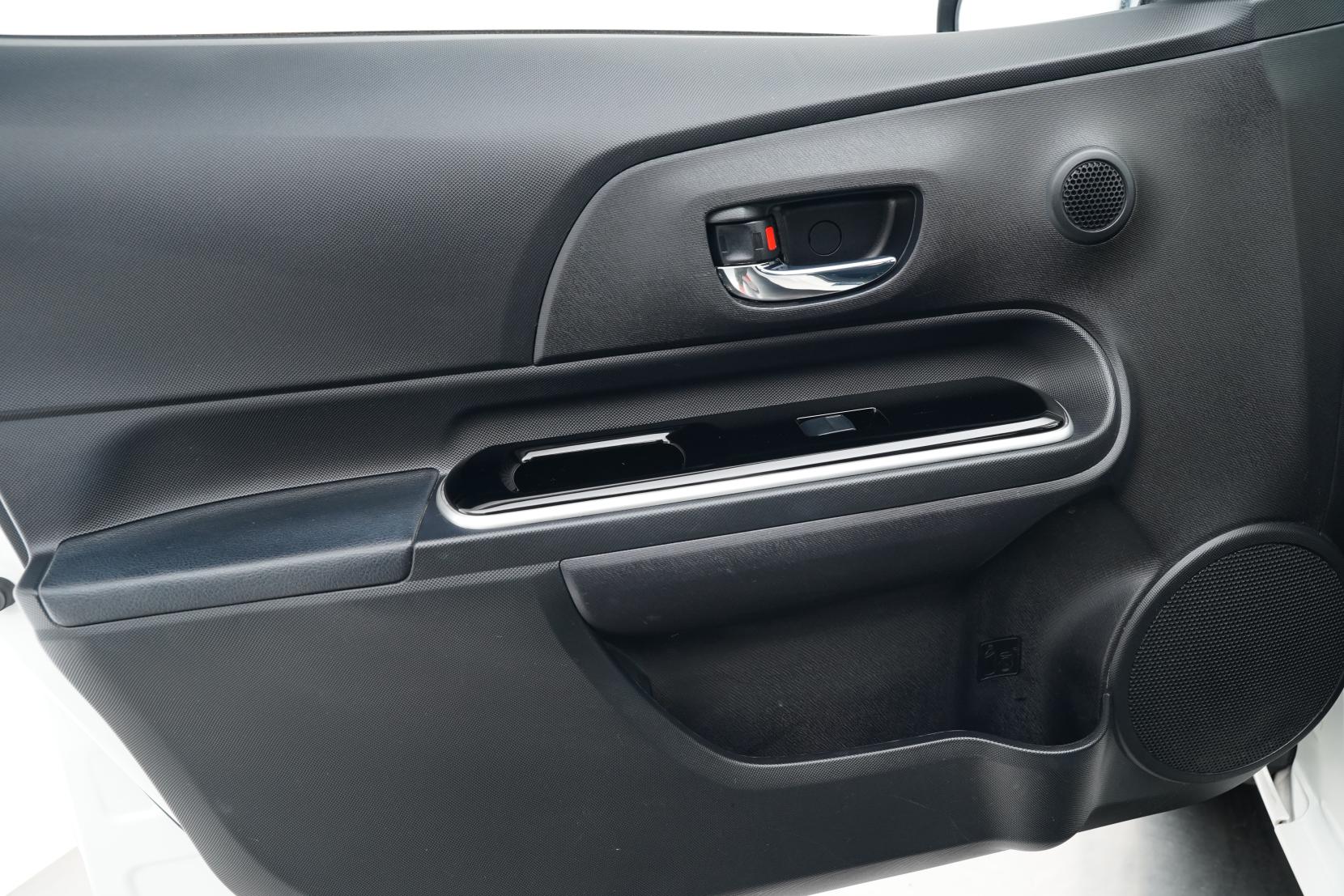 Toyota Aqua 1.5 Hybrid G Cruise Control