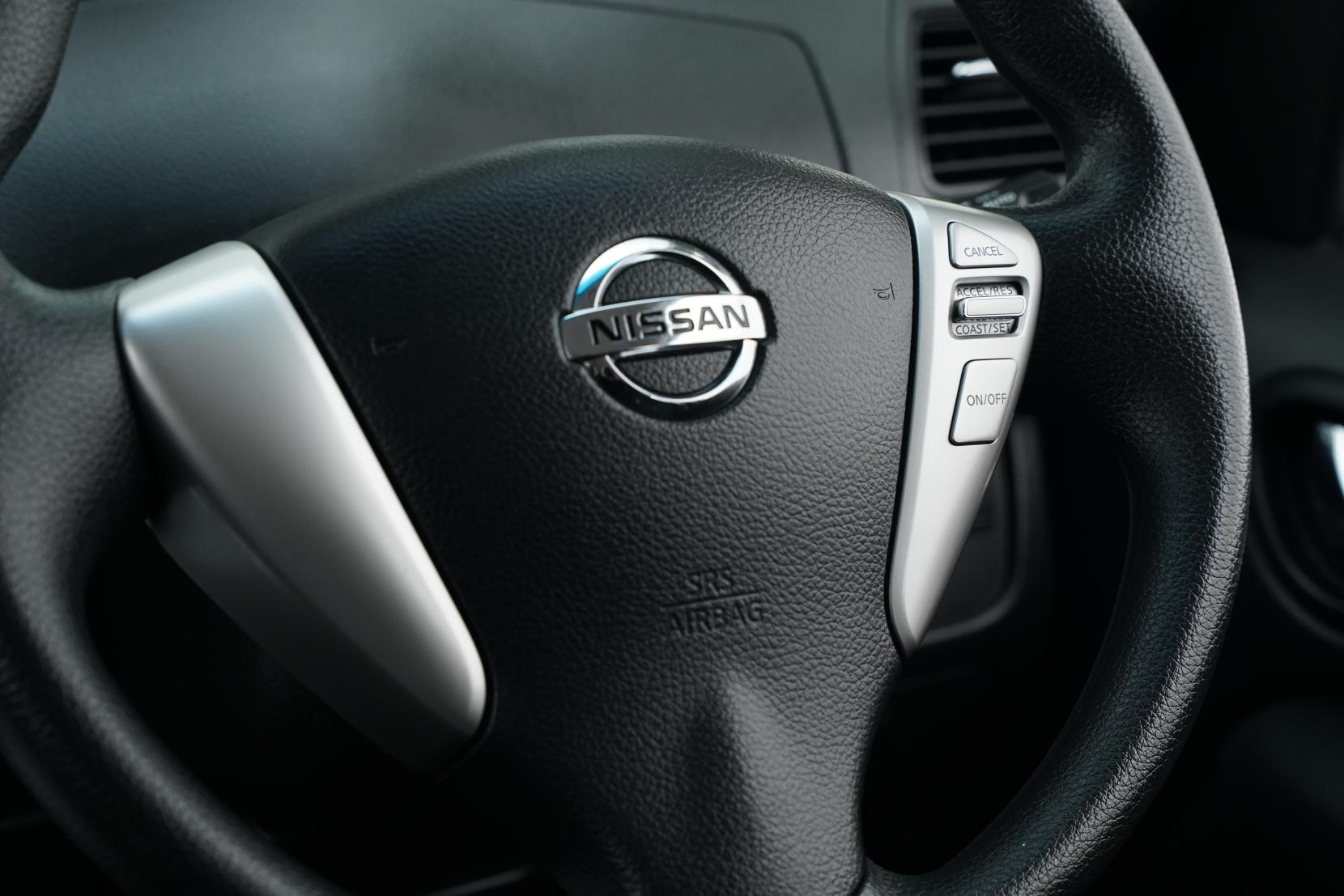 Nissan Serena (1991 – present) 2.0 Hybrid 20X V Selection