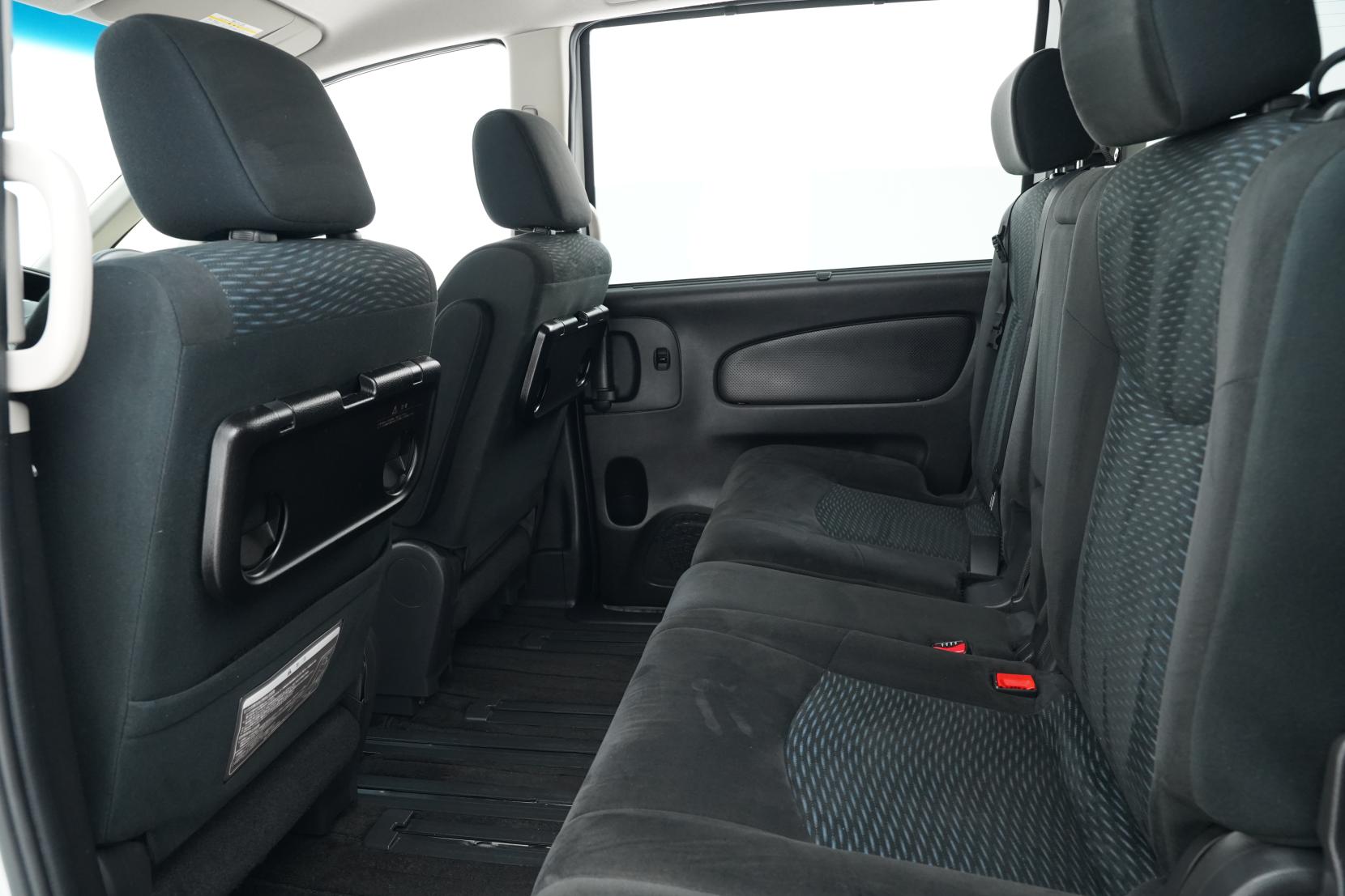 Nissan Serena (1991 – present) 2.0 Hybrid 20X V Selection