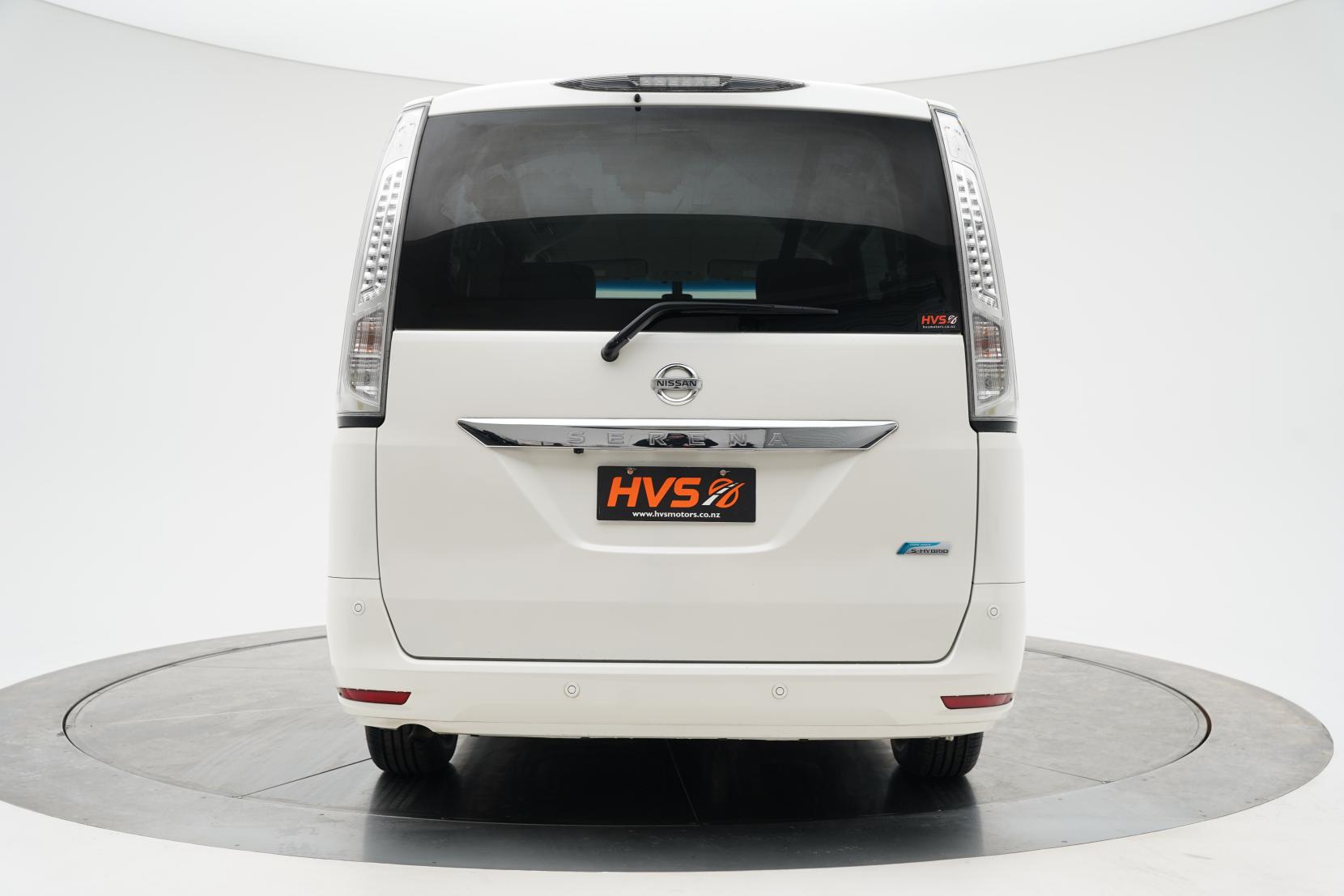 Nissan Serena (1991 – present) 2.0 Hybrid 20X V Selection