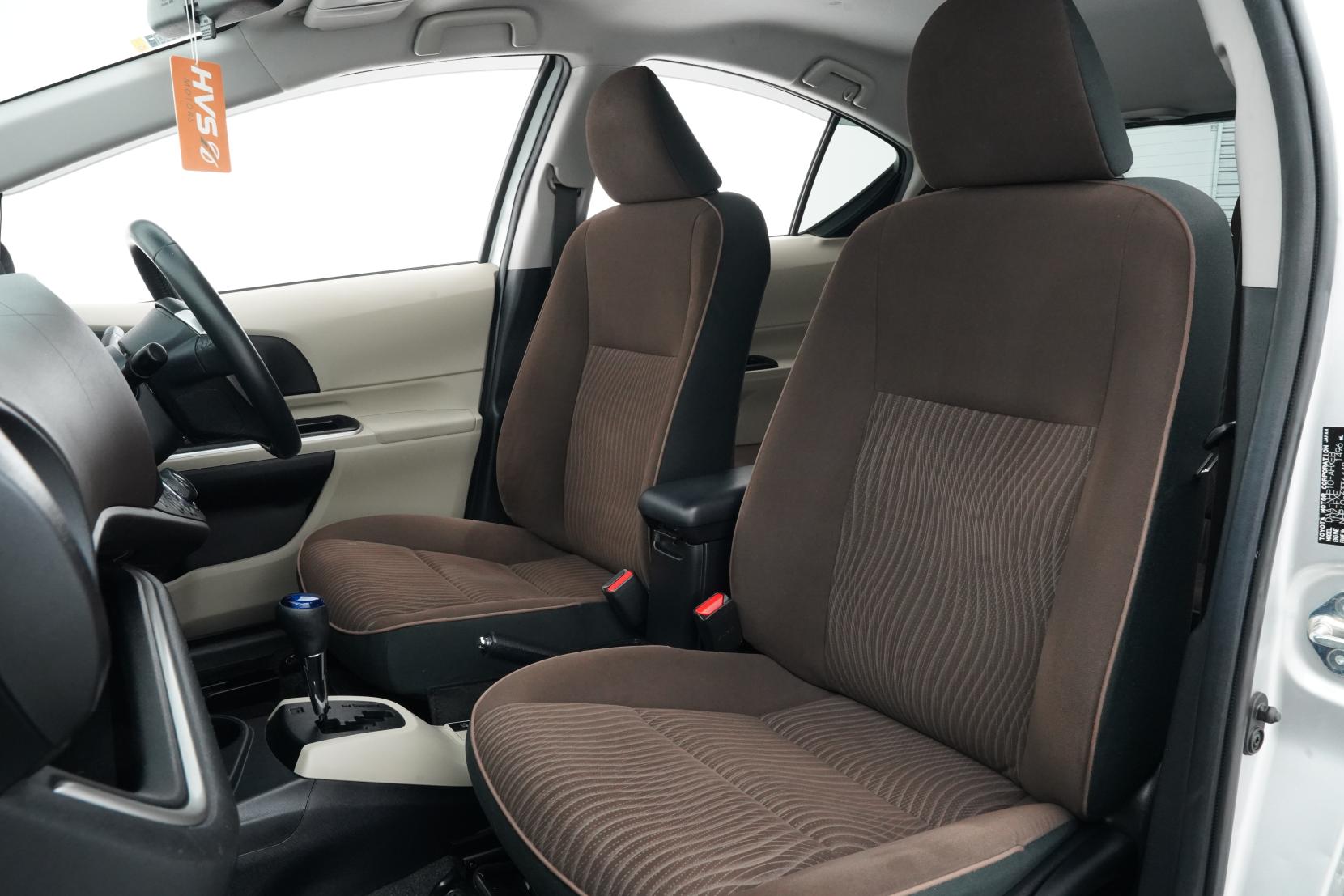 Toyota Aqua 1.5 G PUSH START