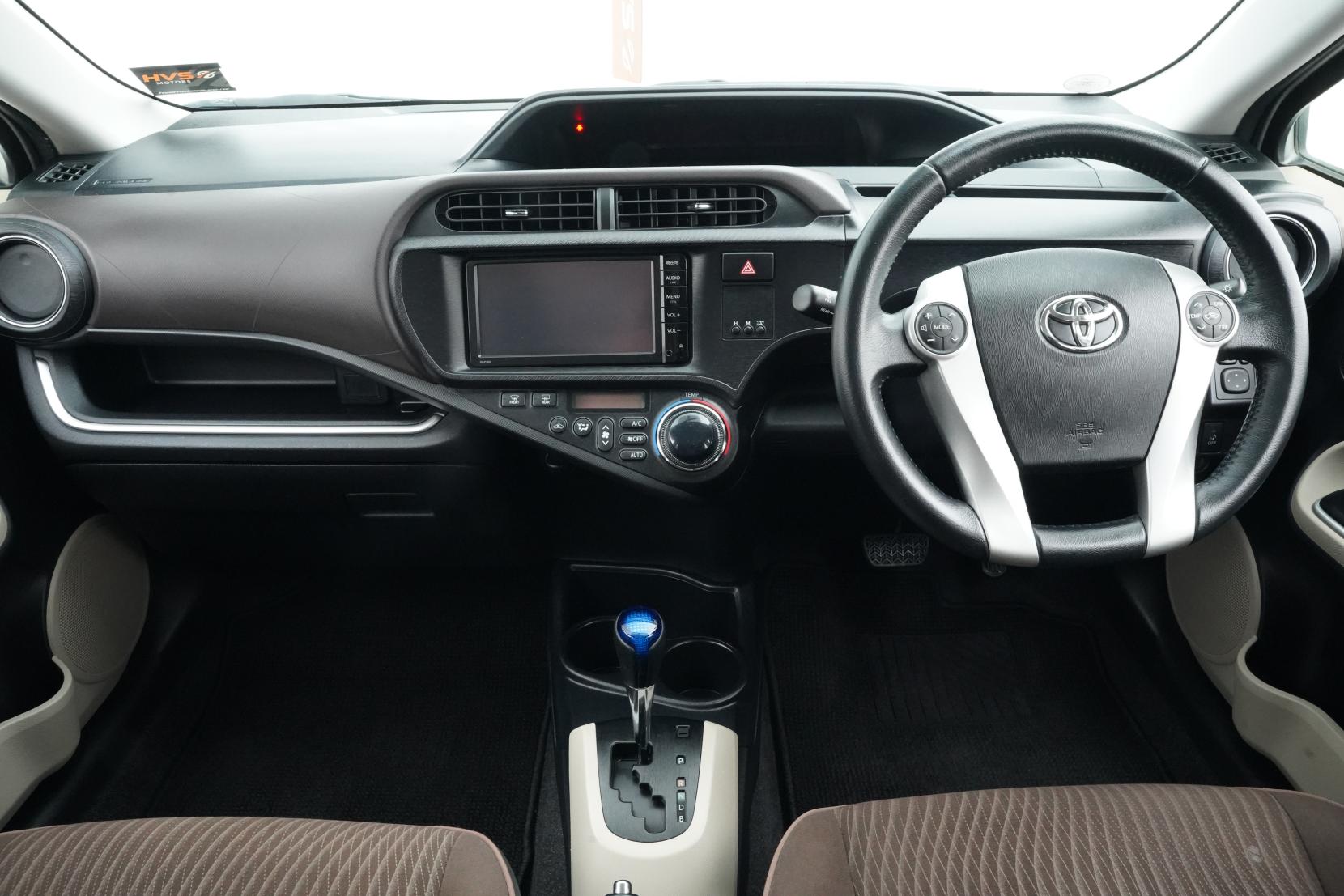 Toyota Aqua 1.5 G PUSH START