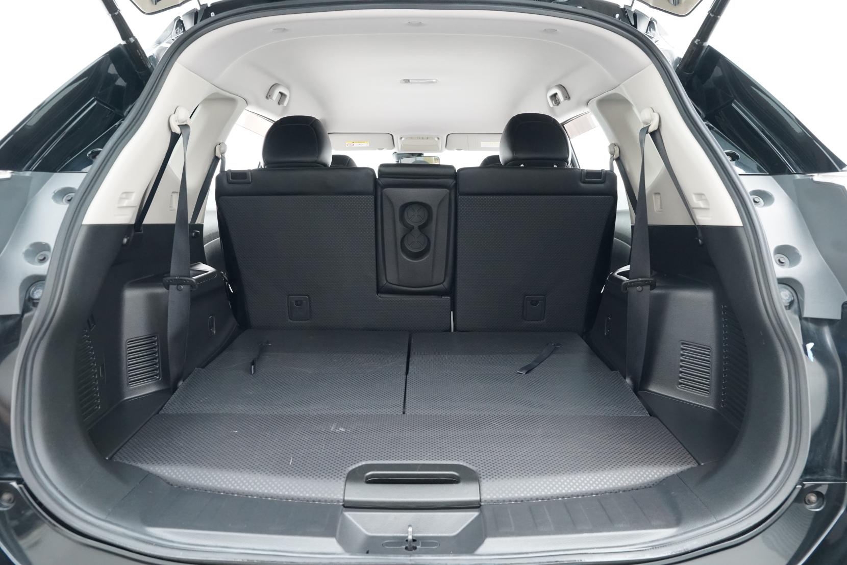 Nissan X-TRAIL 2.0 20XT 2WD 7 Seater