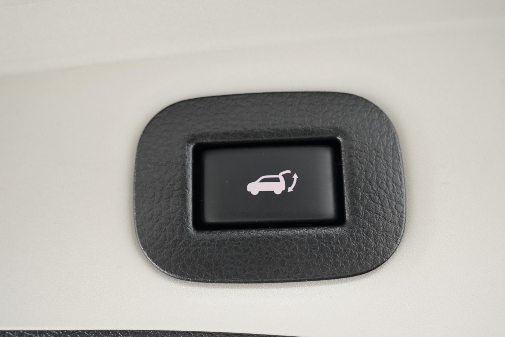 Nissan X-TRAIL 2.0 20XT 2WD 7 Seater