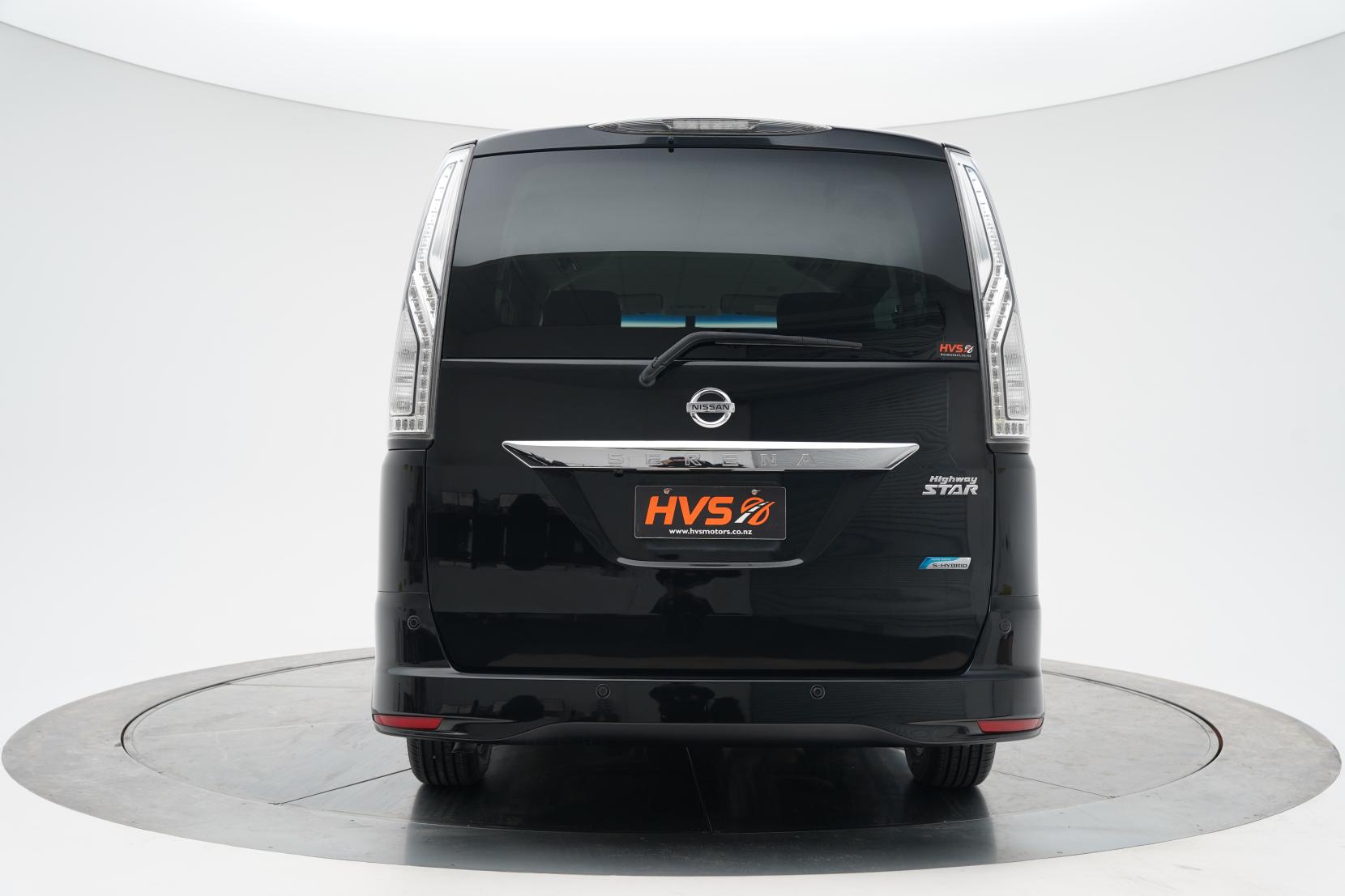 Nissan Serena (1991 – present) 2.0 Hybrid Highway Star V Selection