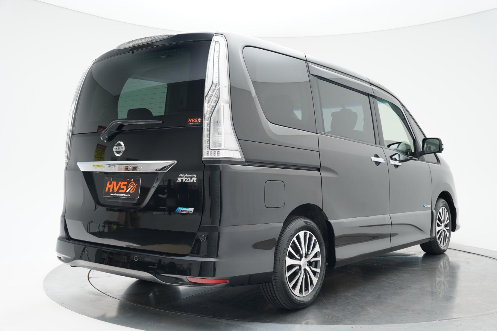 Nissan Serena (1991 – present) 2.0 Hybrid Highway Star V Selection