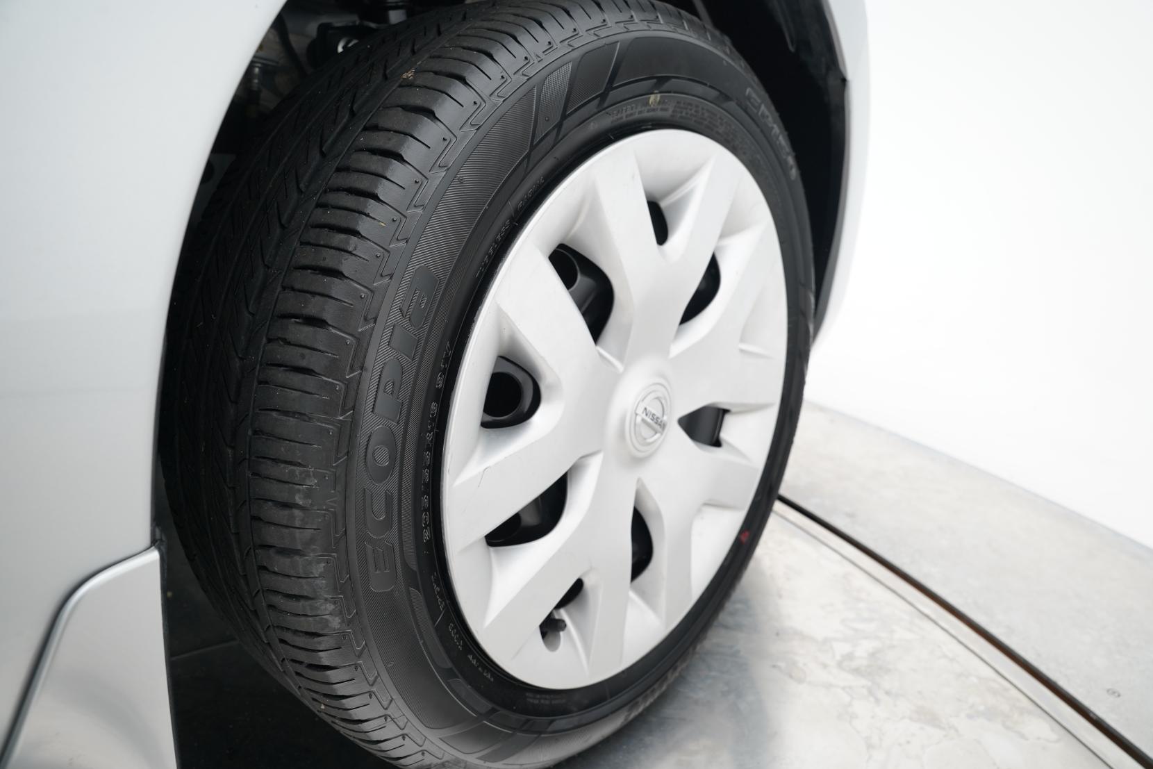 Nissan Leaf 30S 72% SOH