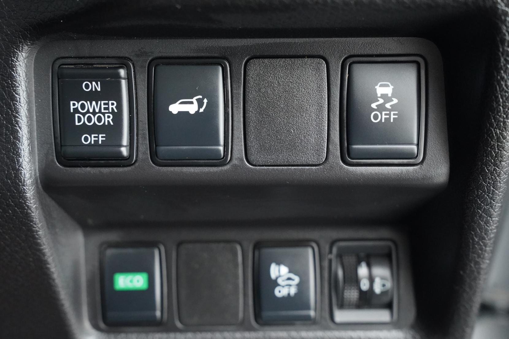 Nissan X-TRAIL 2.0 20XI HYBRID 4WD