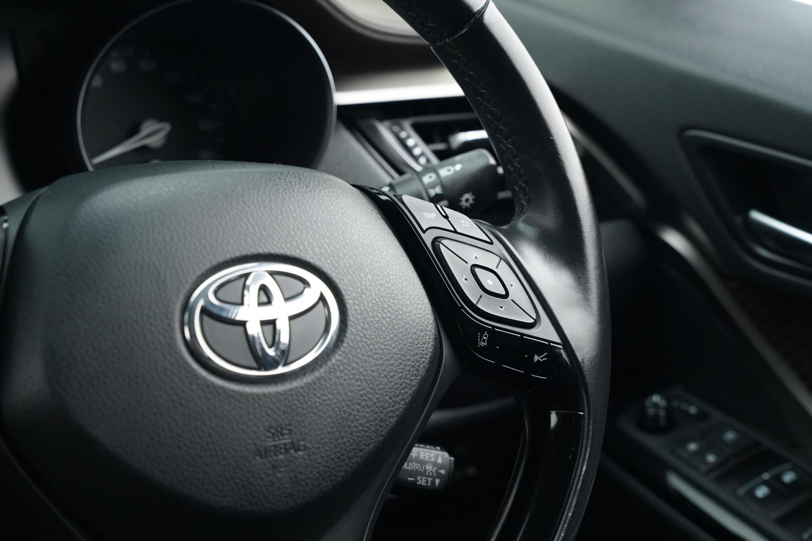 Toyota C-HR 1.8 G Hybrid
