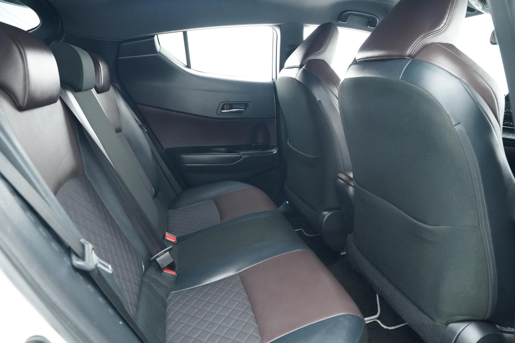 Toyota C-HR 1.8 G Hybrid