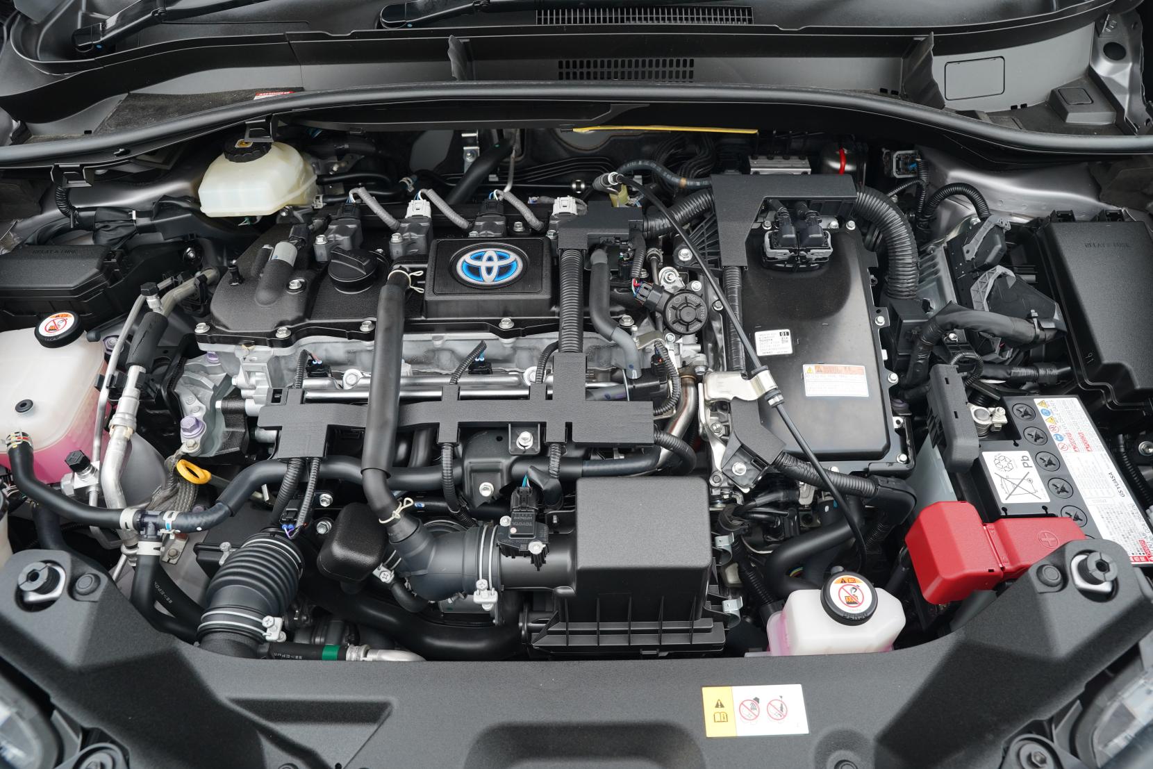 Toyota C-HR 1.8 G MODE NERO