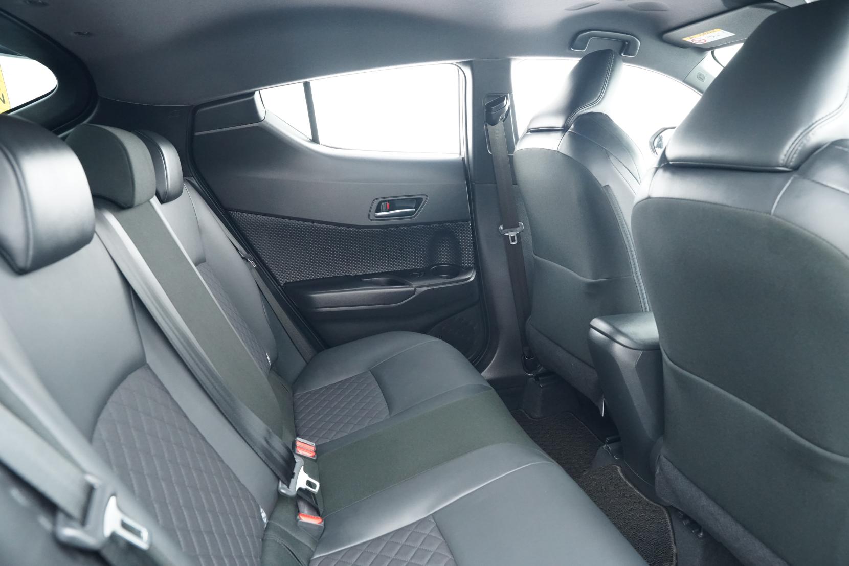 Toyota C-HR 1.8 G MODE NERO