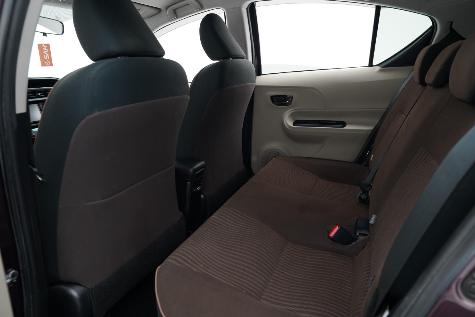 Toyota Aqua 1.5 G PUSH START