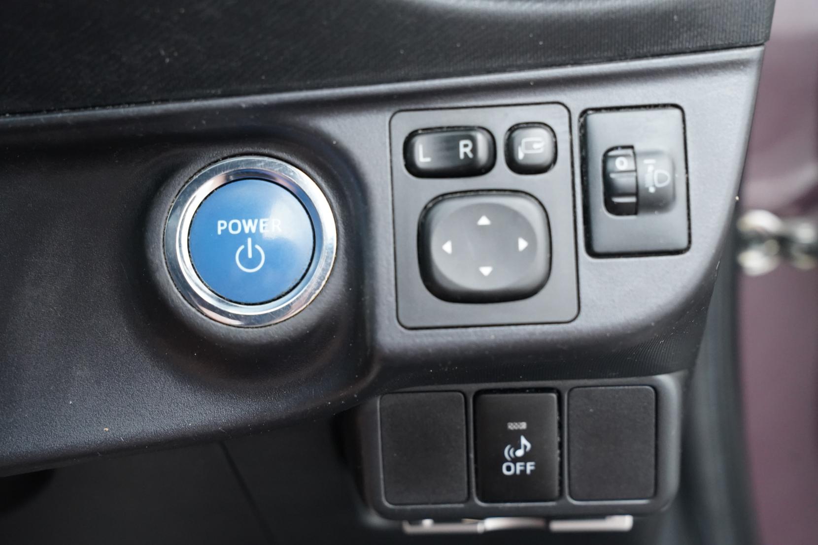Toyota Aqua 1.5 G PUSH START