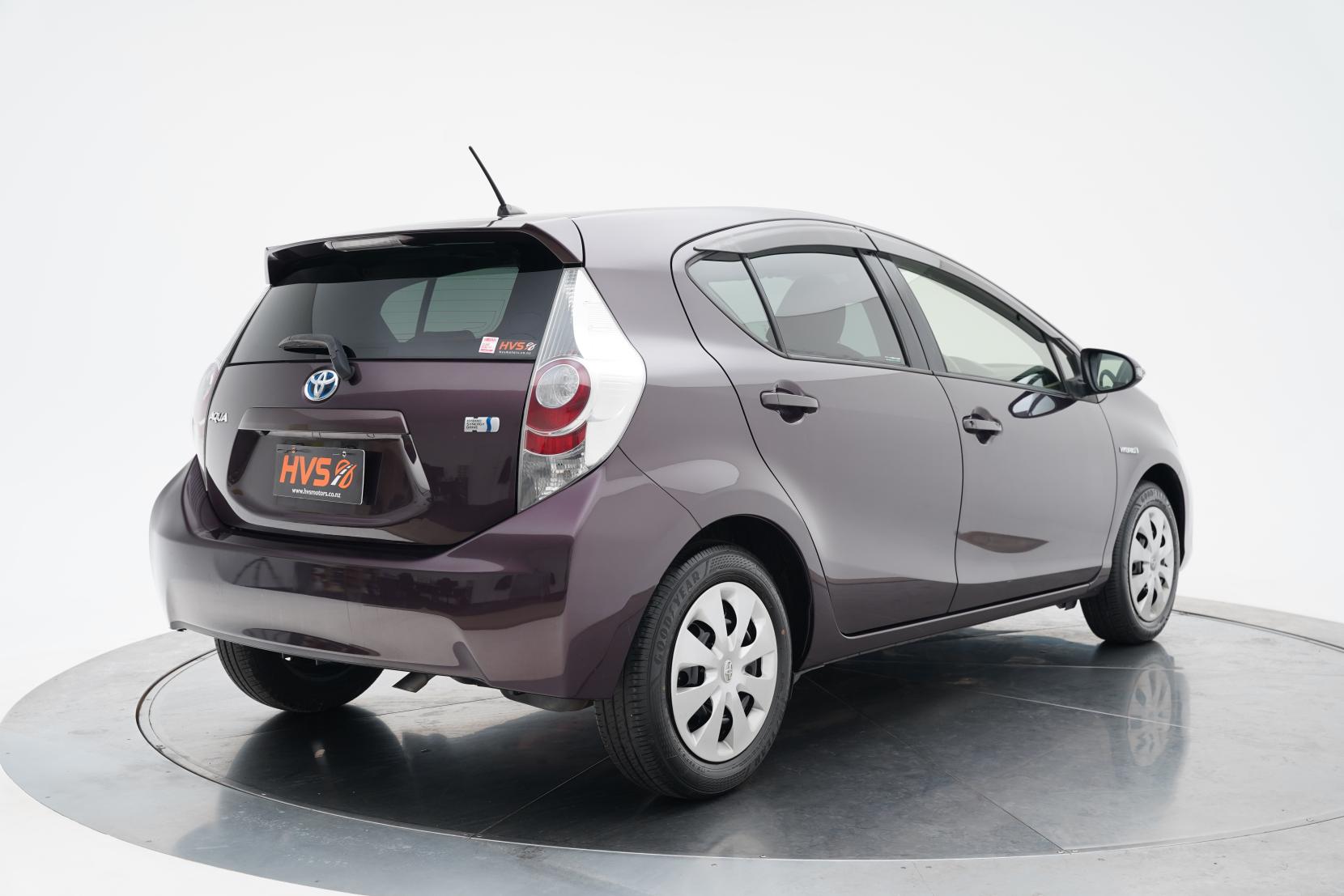 Toyota Aqua 1.5 G PUSH START