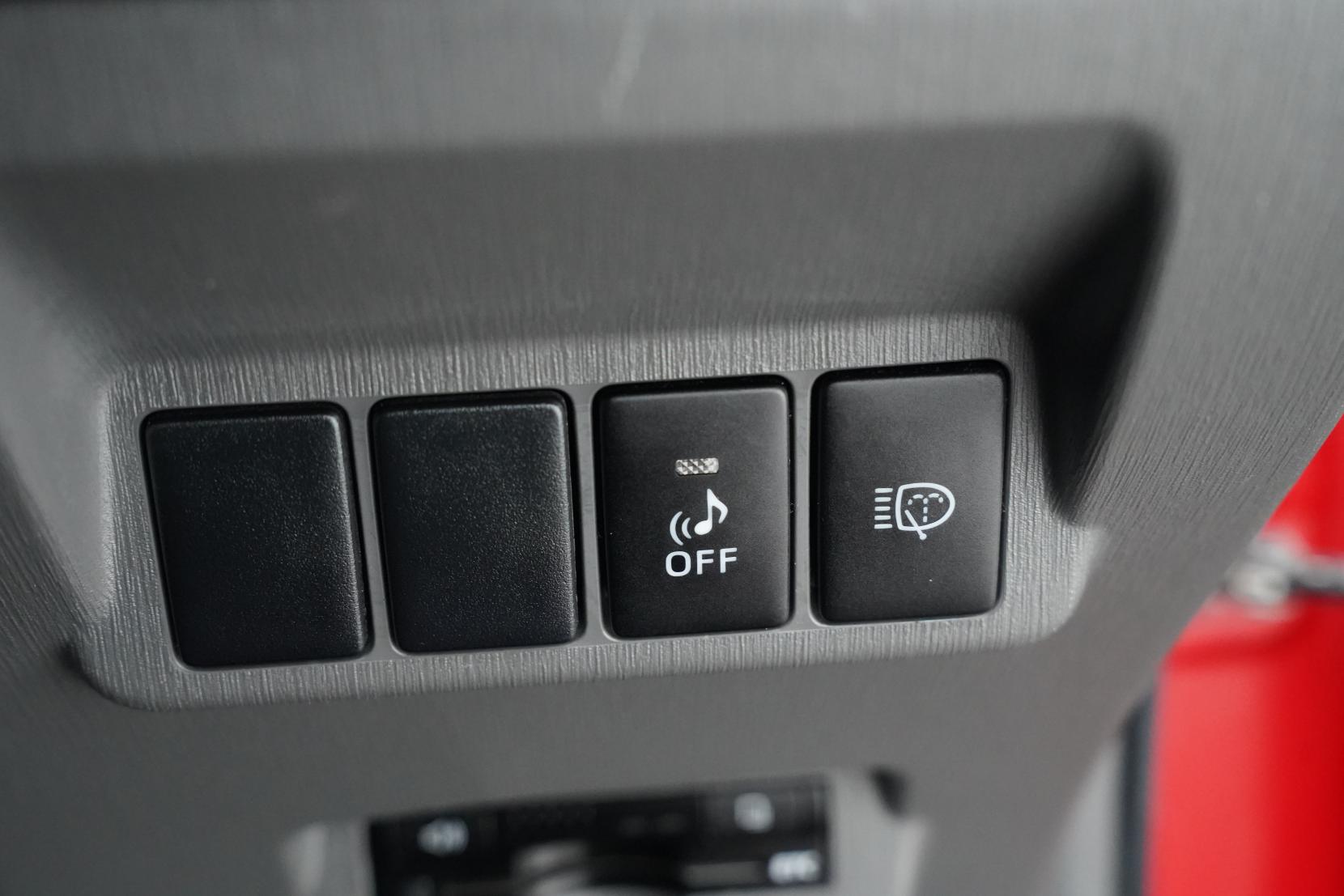 Toyota Prius 1.8 ALPHA S