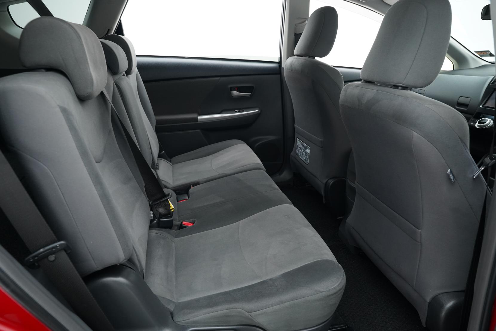 Toyota Prius 1.8 ALPHA S