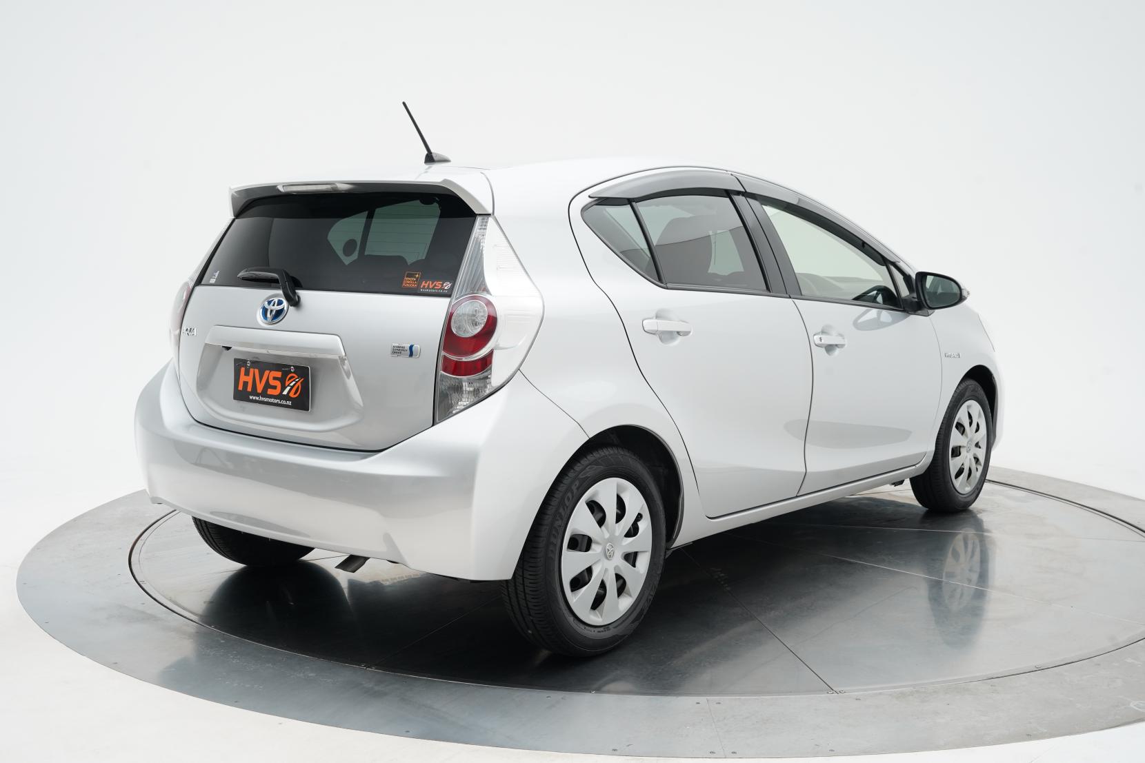 Toyota Aqua 1.5 S Push Start