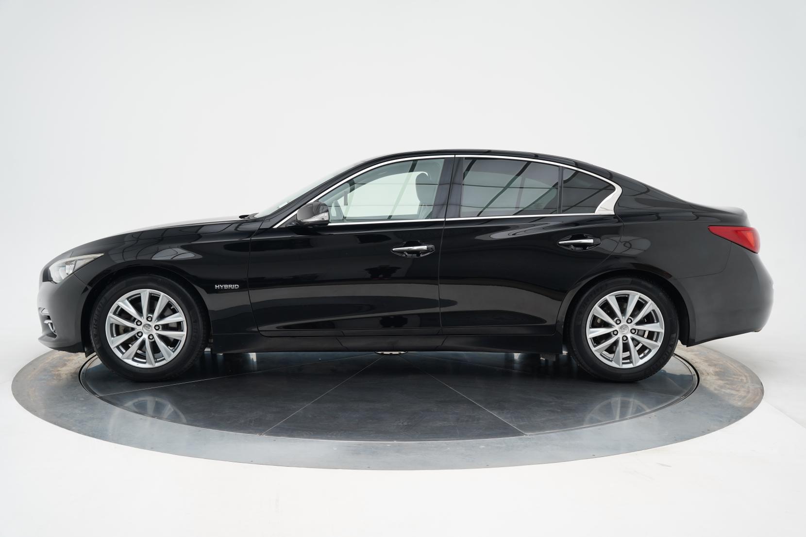 Nissan Skyline 350GT HYBRID TYPE P