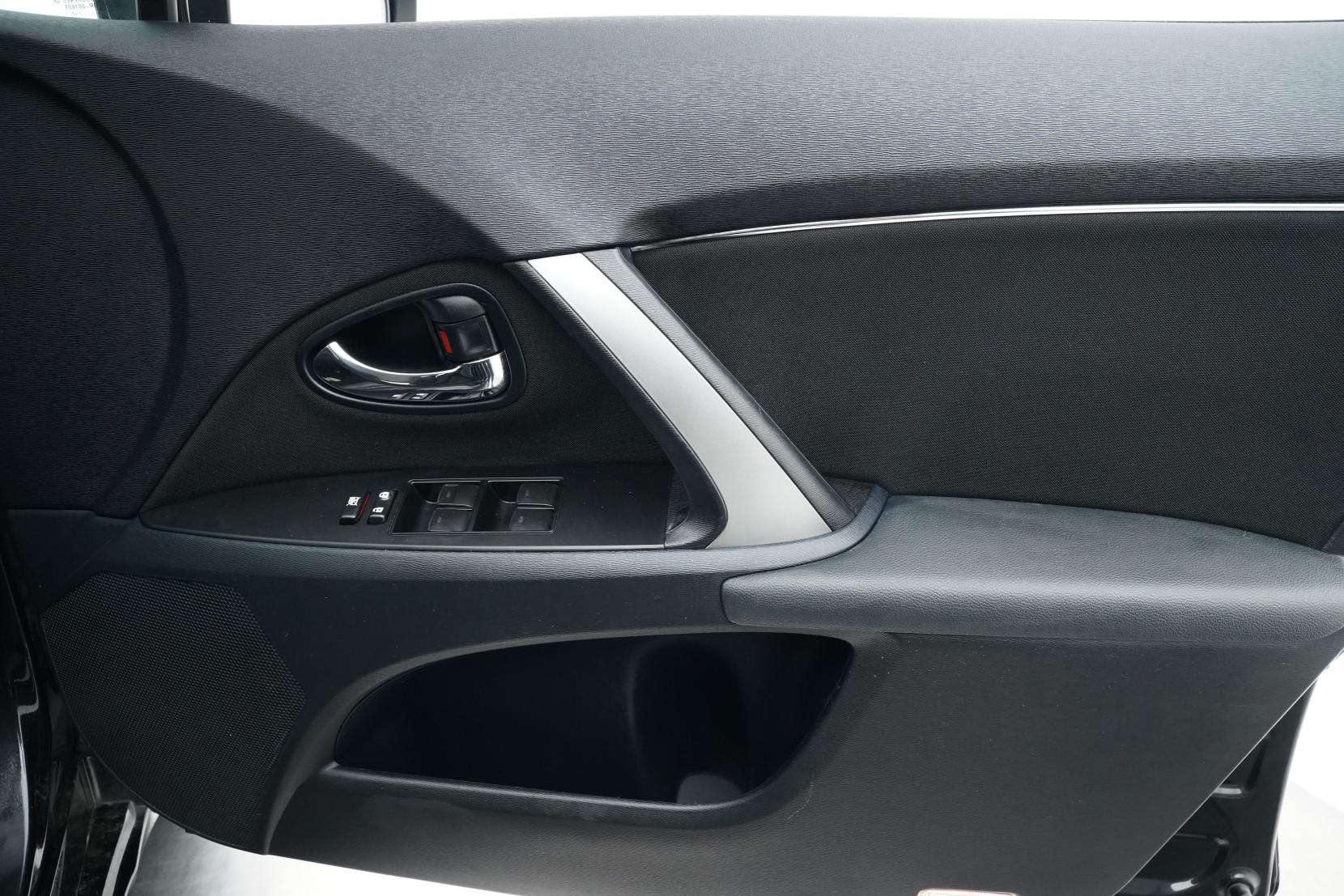 Toyota Avensis 2.0 Wagon XI