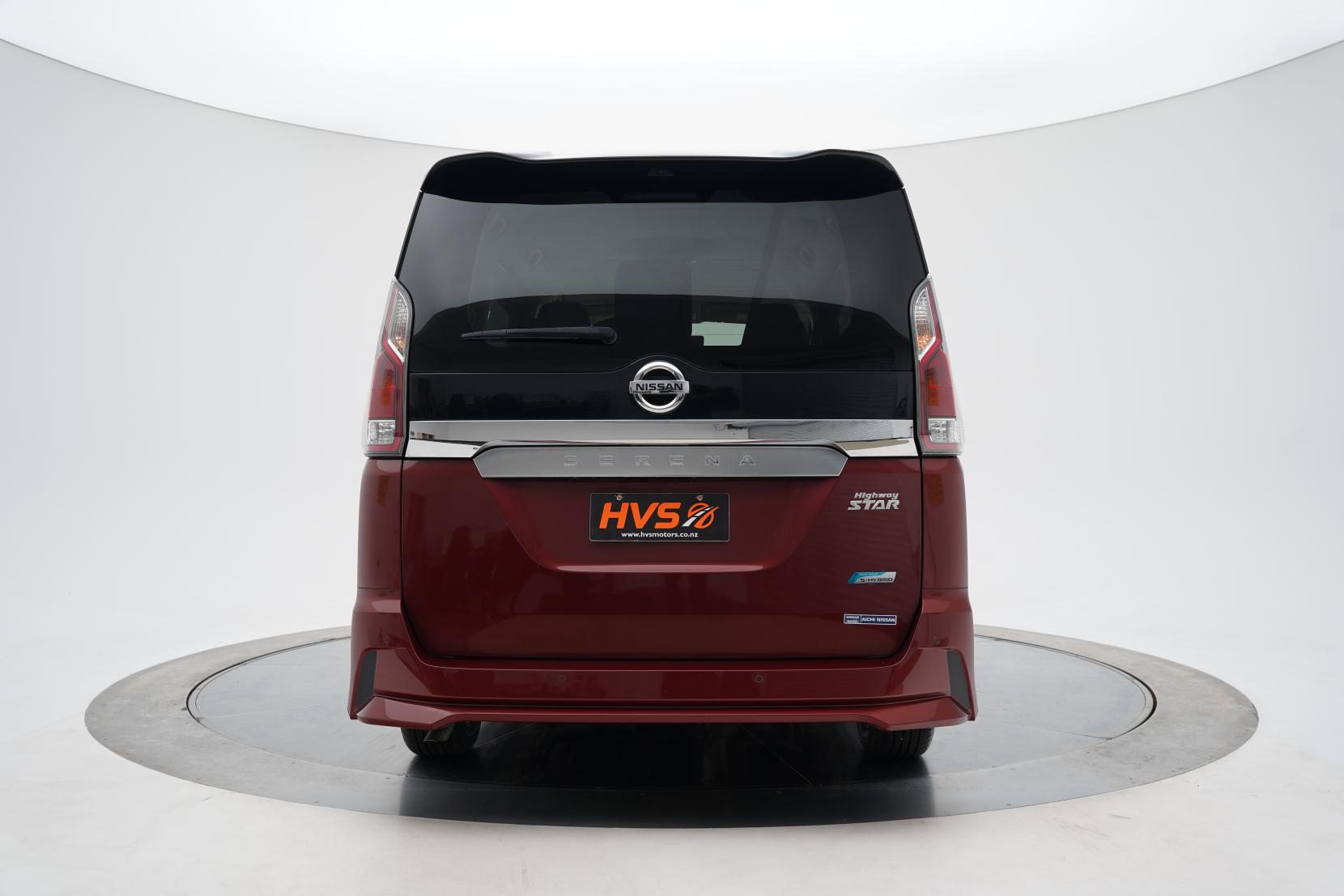 Nissan Serena (1991 – present) 2.0 Hybrid Highway Star 8 Seater