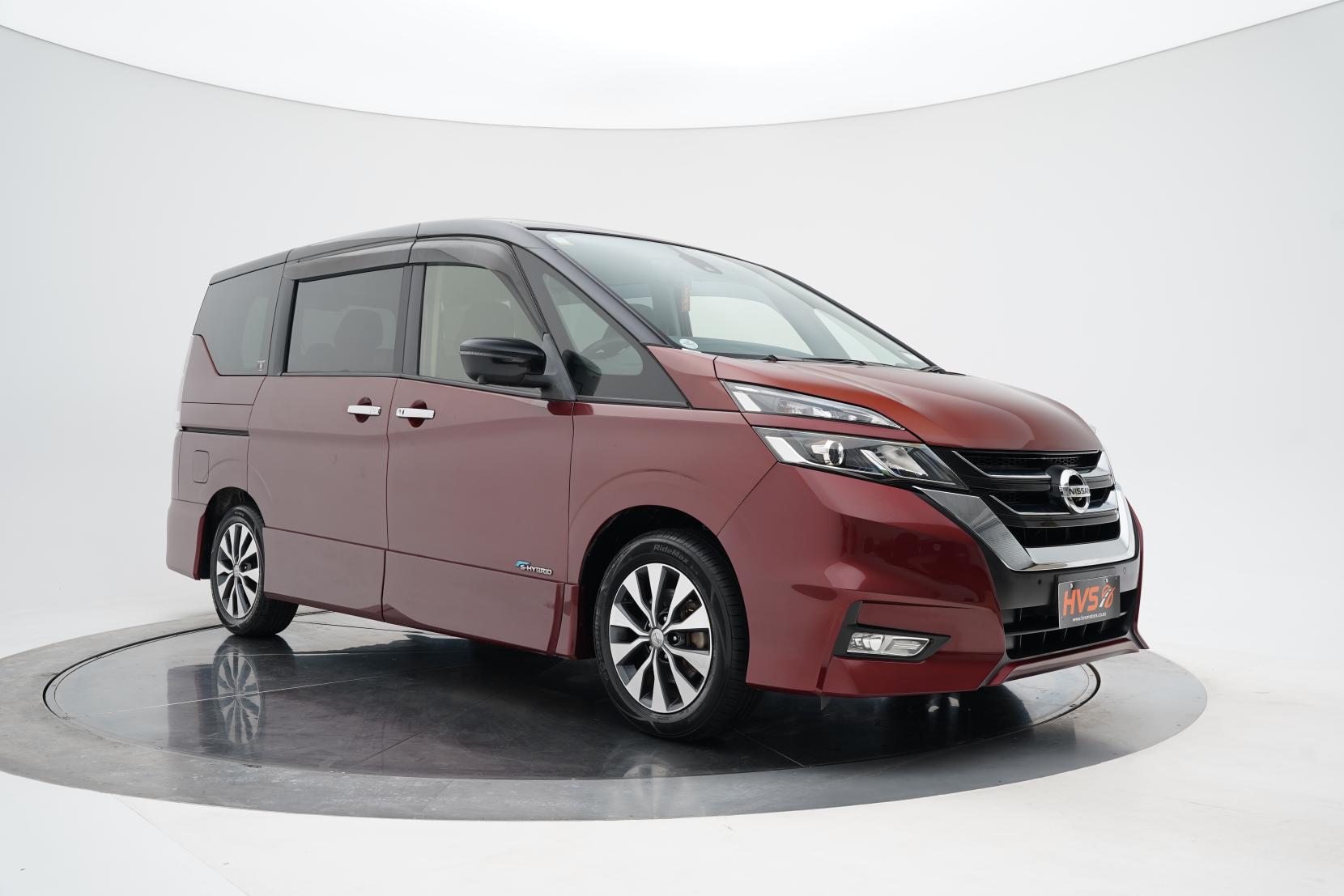 Nissan Serena (1991 – present) 2.0 Hybrid Highway Star 8 Seater