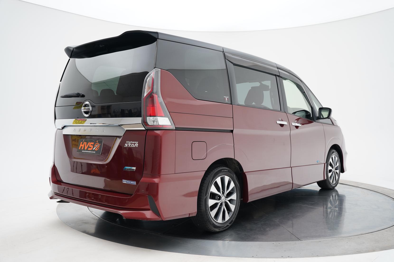 Nissan Serena (1991 – present) 2.0 Hybrid Highway Star 8 Seater