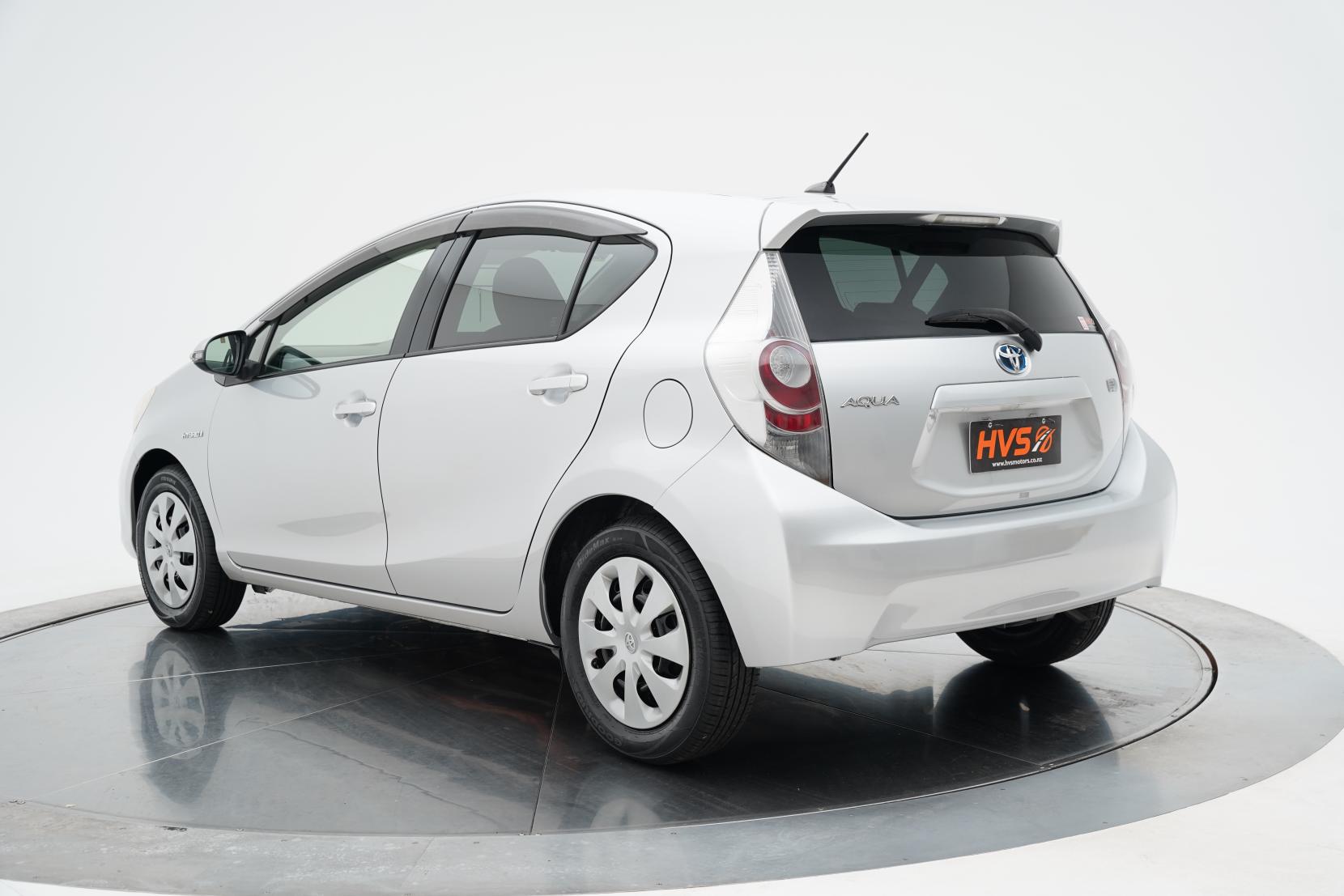 Toyota Aqua 1.5 S Push Start