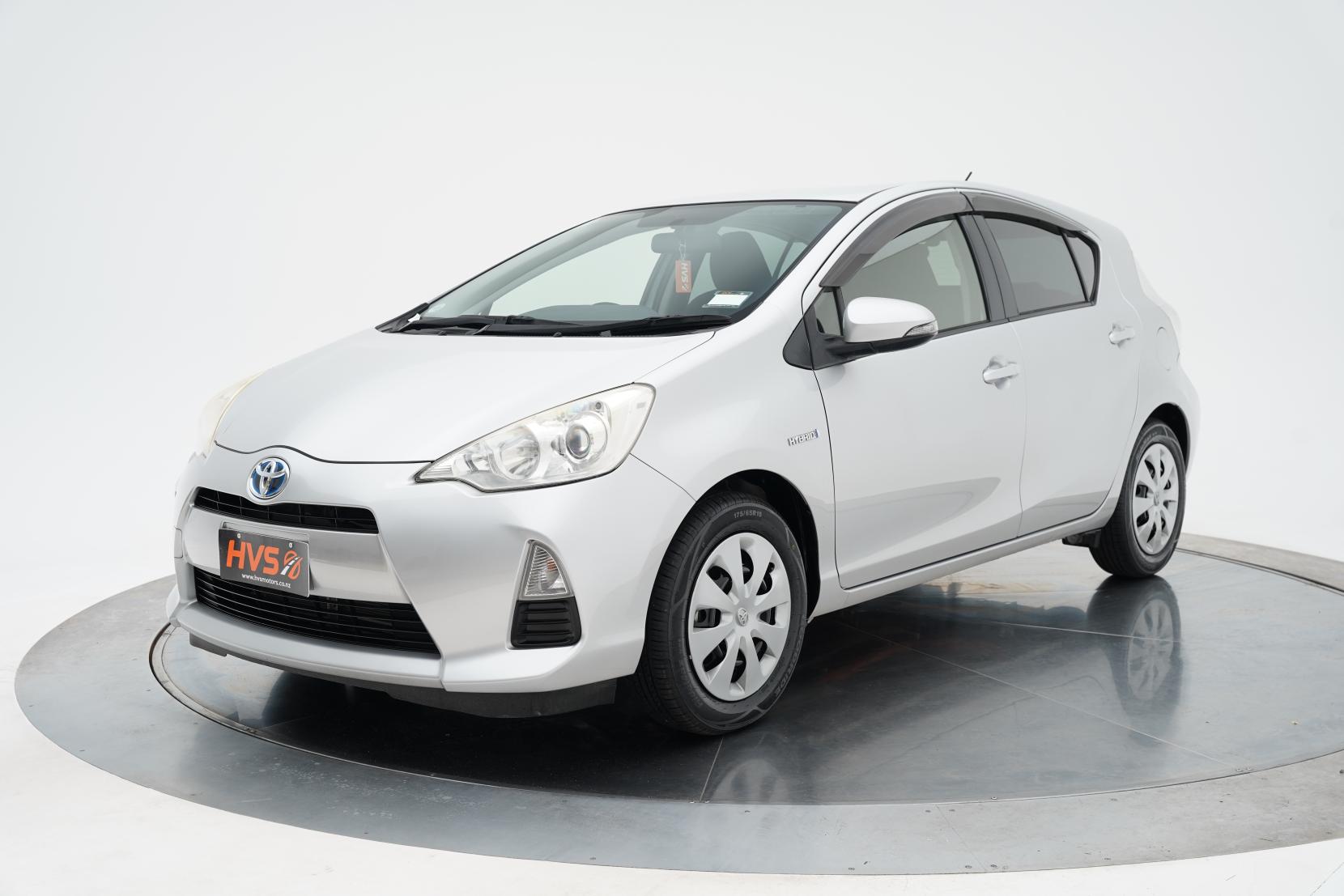 Toyota Aqua 1.5 S Push Start