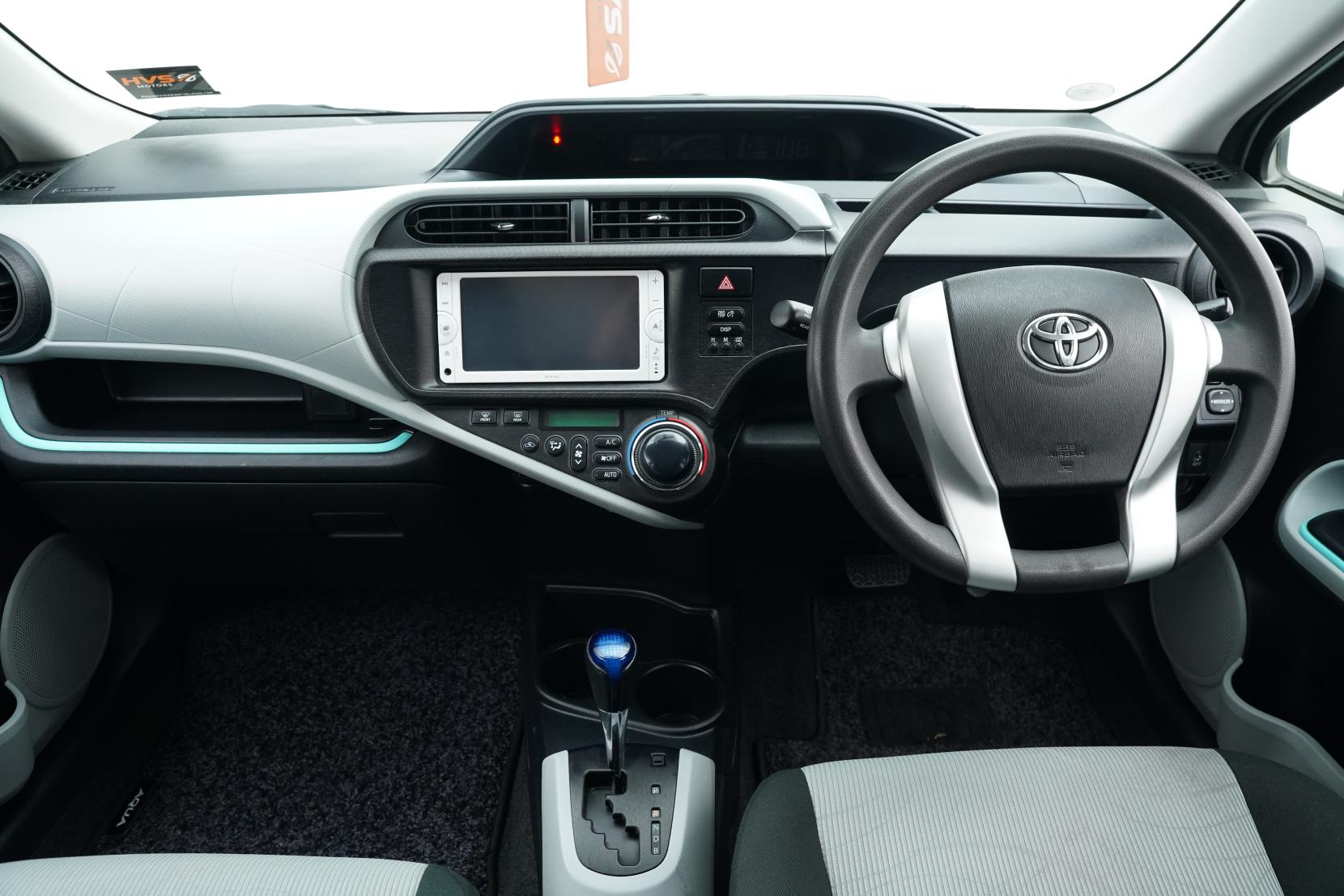 Toyota Aqua 1.5 S Push Start