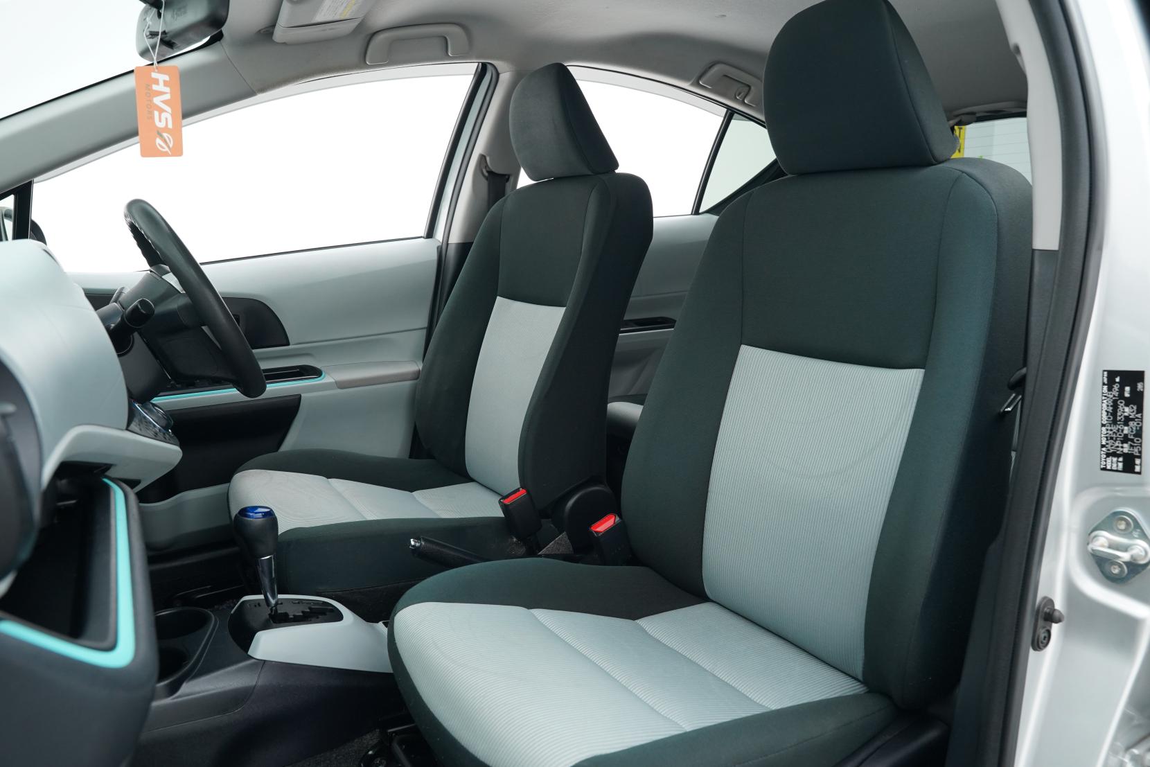 Toyota Aqua 1.5 S Push Start