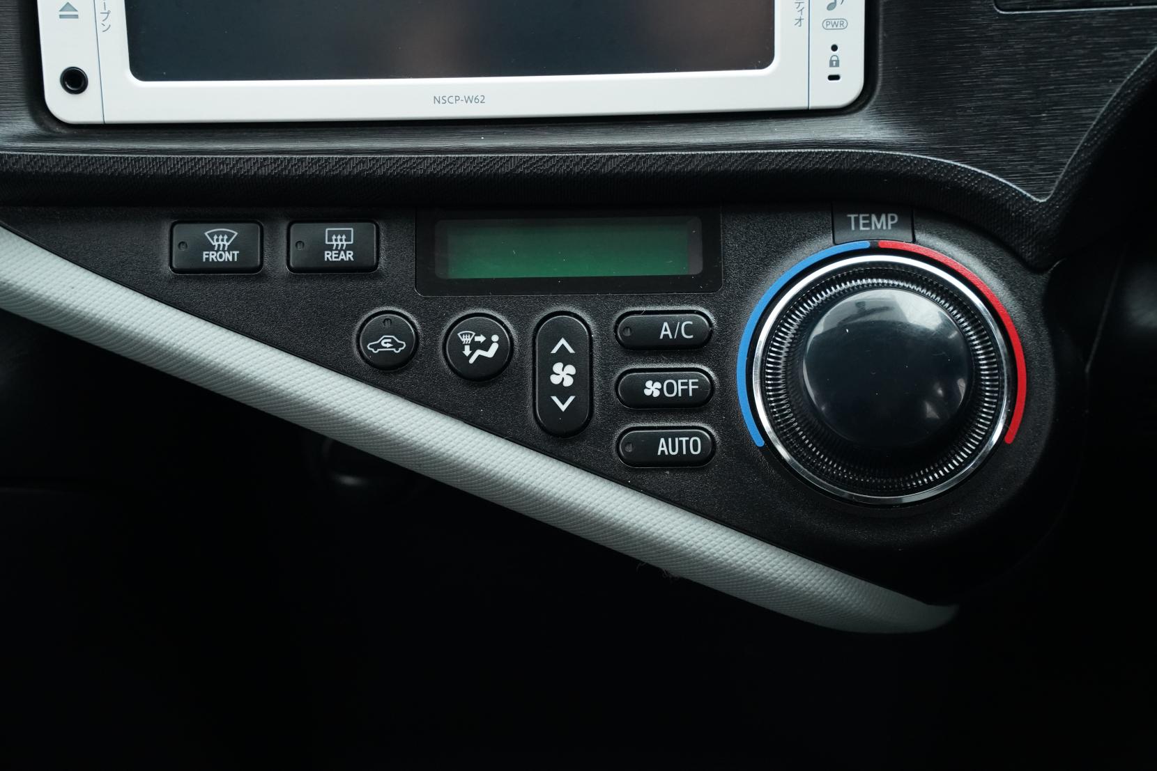 Toyota Aqua 1.5 S Push Start