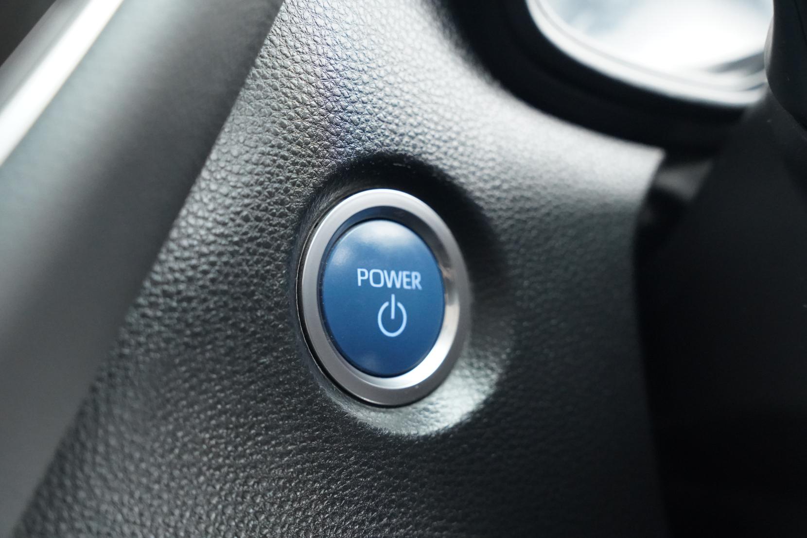 Toyota Corolla 1.8 TOURING HYBRID G-X