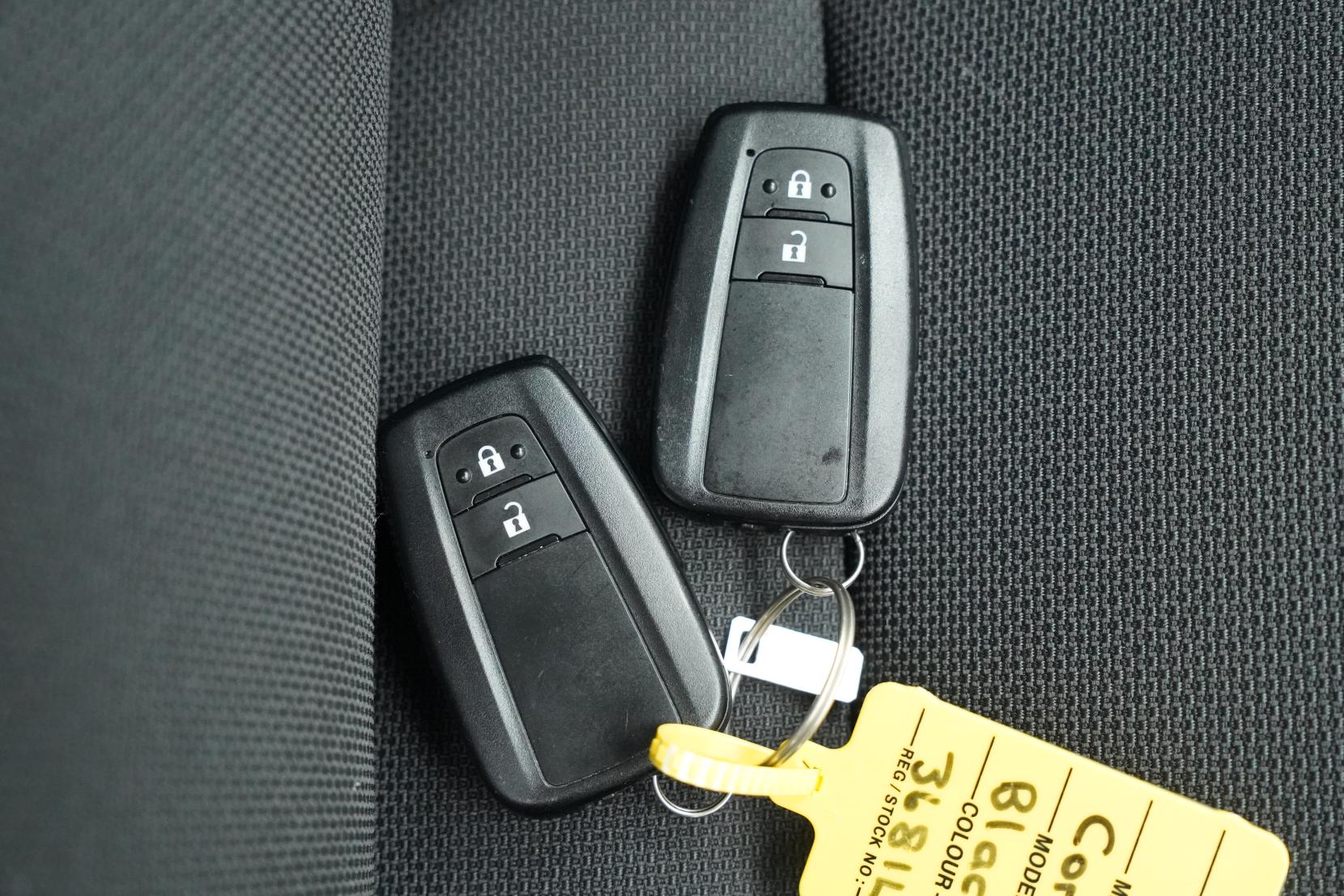 Toyota Corolla 1.8 TOURING HYBRID G-X