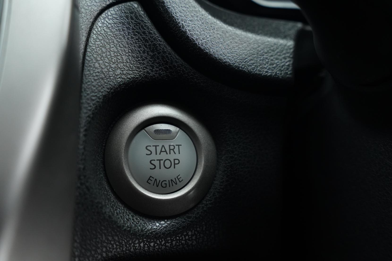 Nissan Note (2004–present) 1.2 X EMERGENCY BRAKE PACKAGE