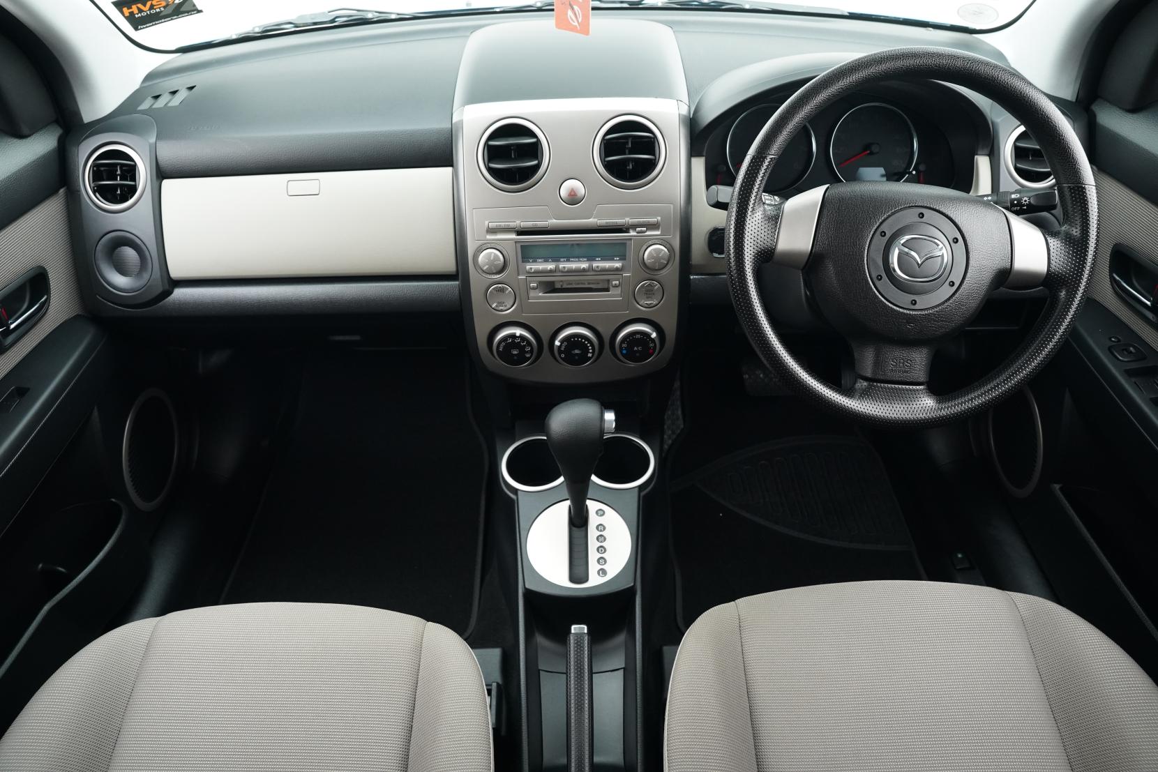 Mazda Verisa 1.5 1.5L Hatch