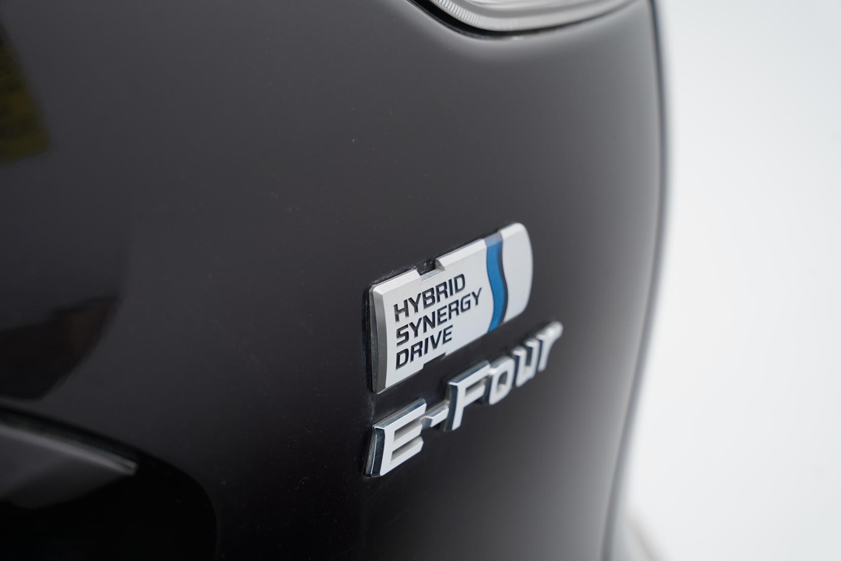 Toyota Estima 2.4 Hybrid 4wd Aeras