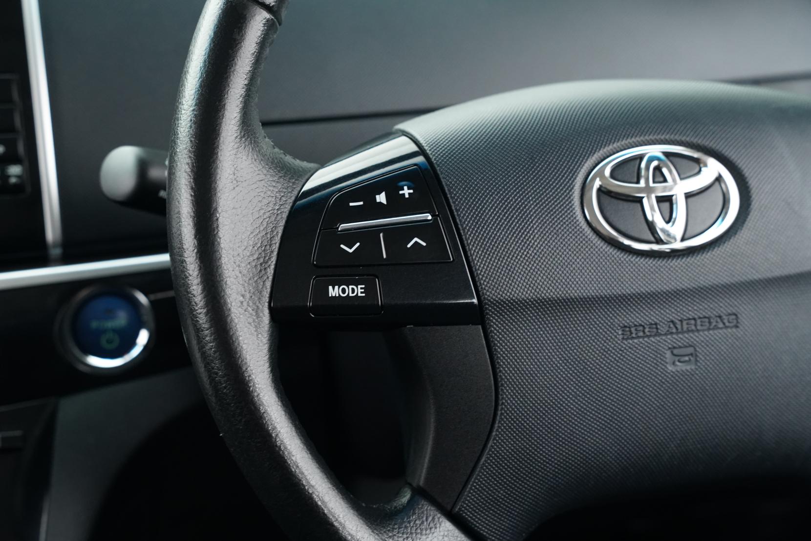 Toyota Estima 2.4 Hybrid 4wd Aeras