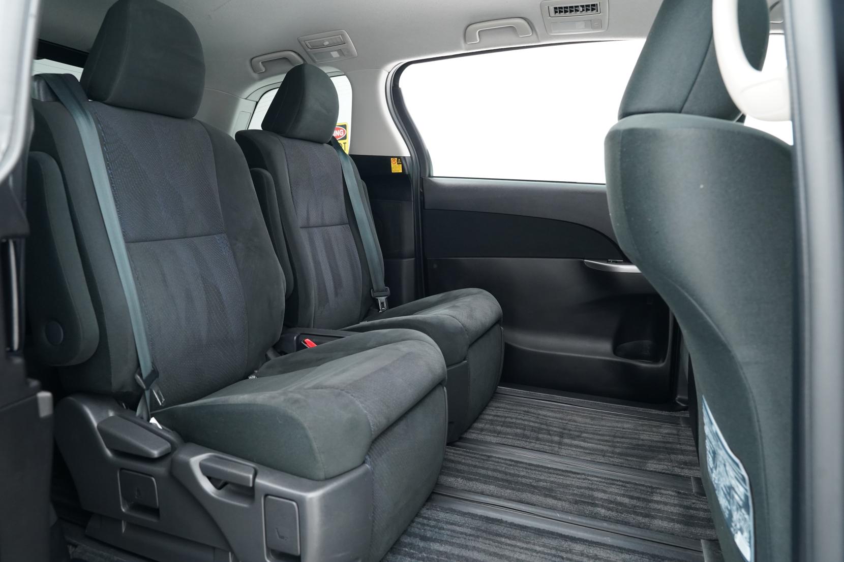 Toyota Estima 2.4 Hybrid 4wd Aeras