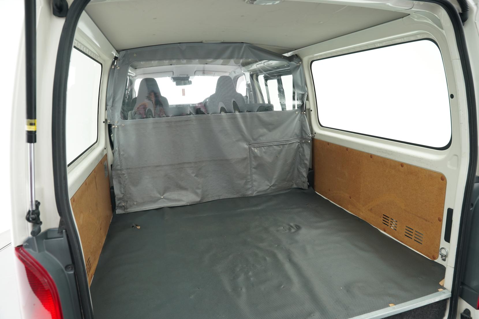 Toyota Hiace 2.0 DX 2.0L 5 Door