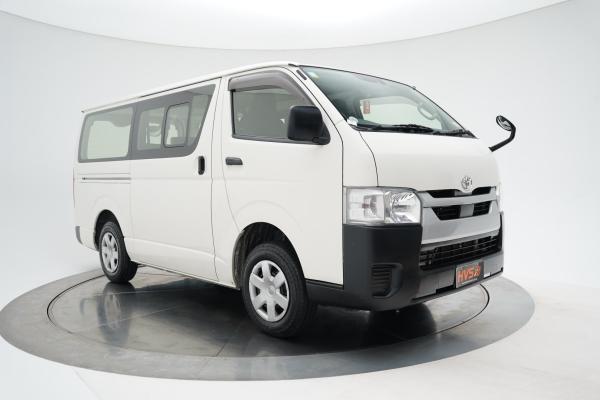 Toyota Hiace 2.0 DX 2.0L 5 Door