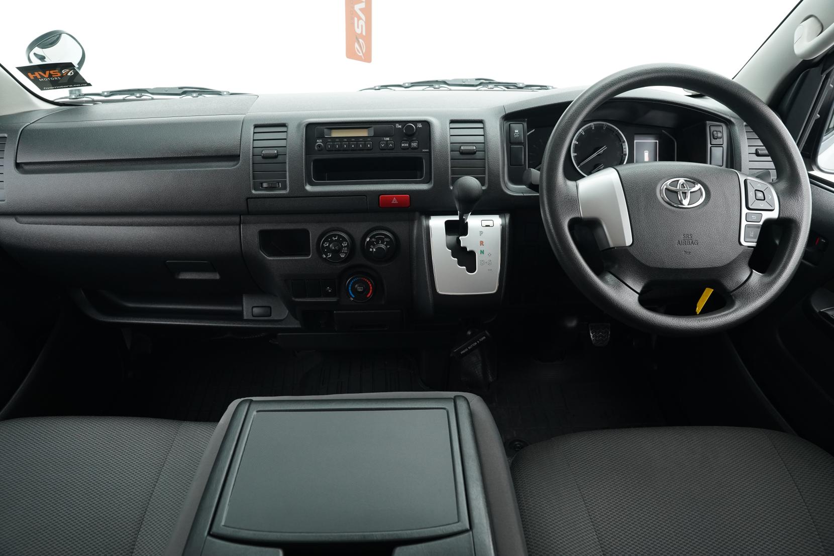 Toyota Hiace 2.0 DX 2.0L 5 Door